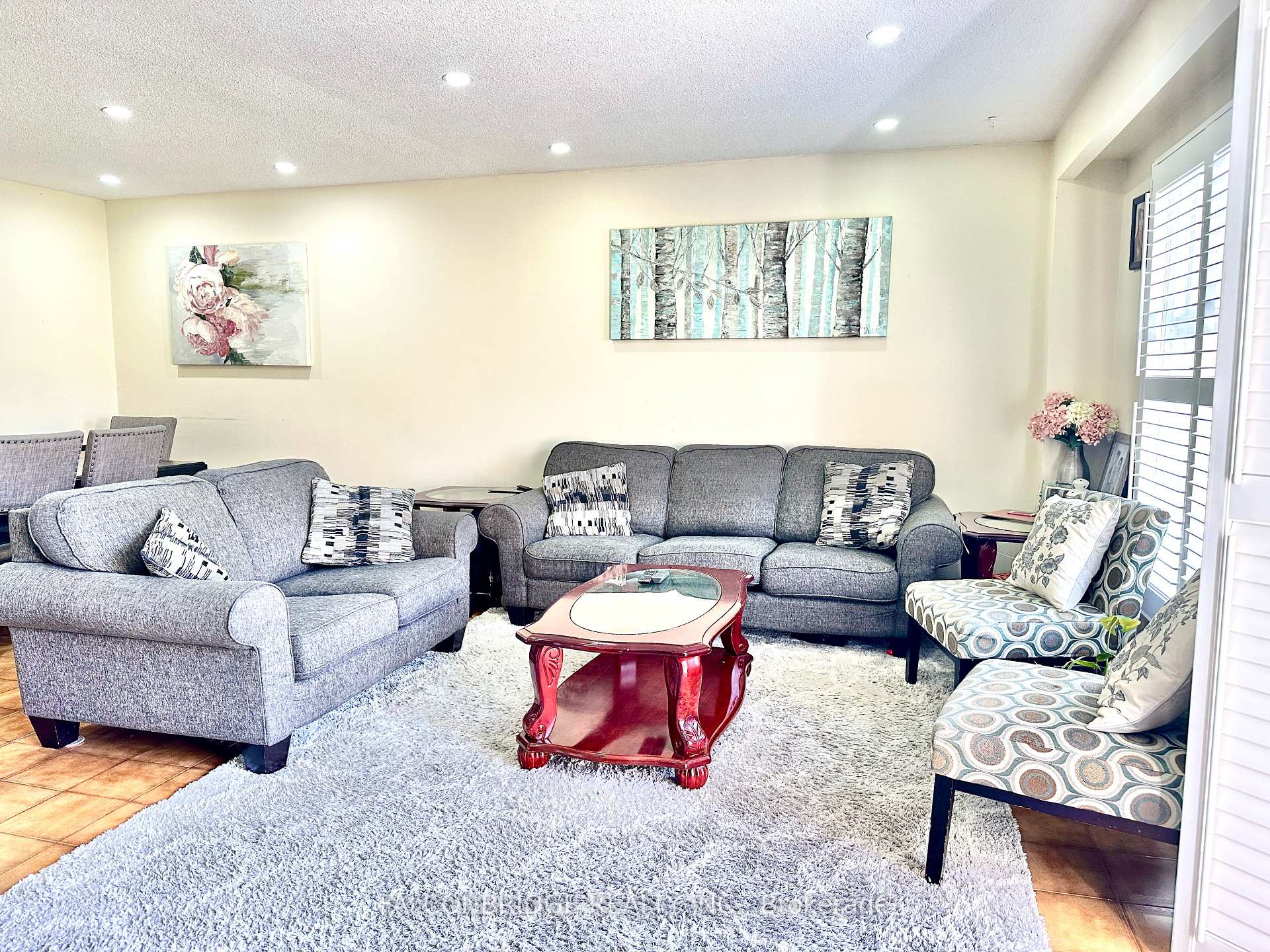 Photo 20 of 7512 Wildfern Drive, Mississauga, Malton — HOMEH