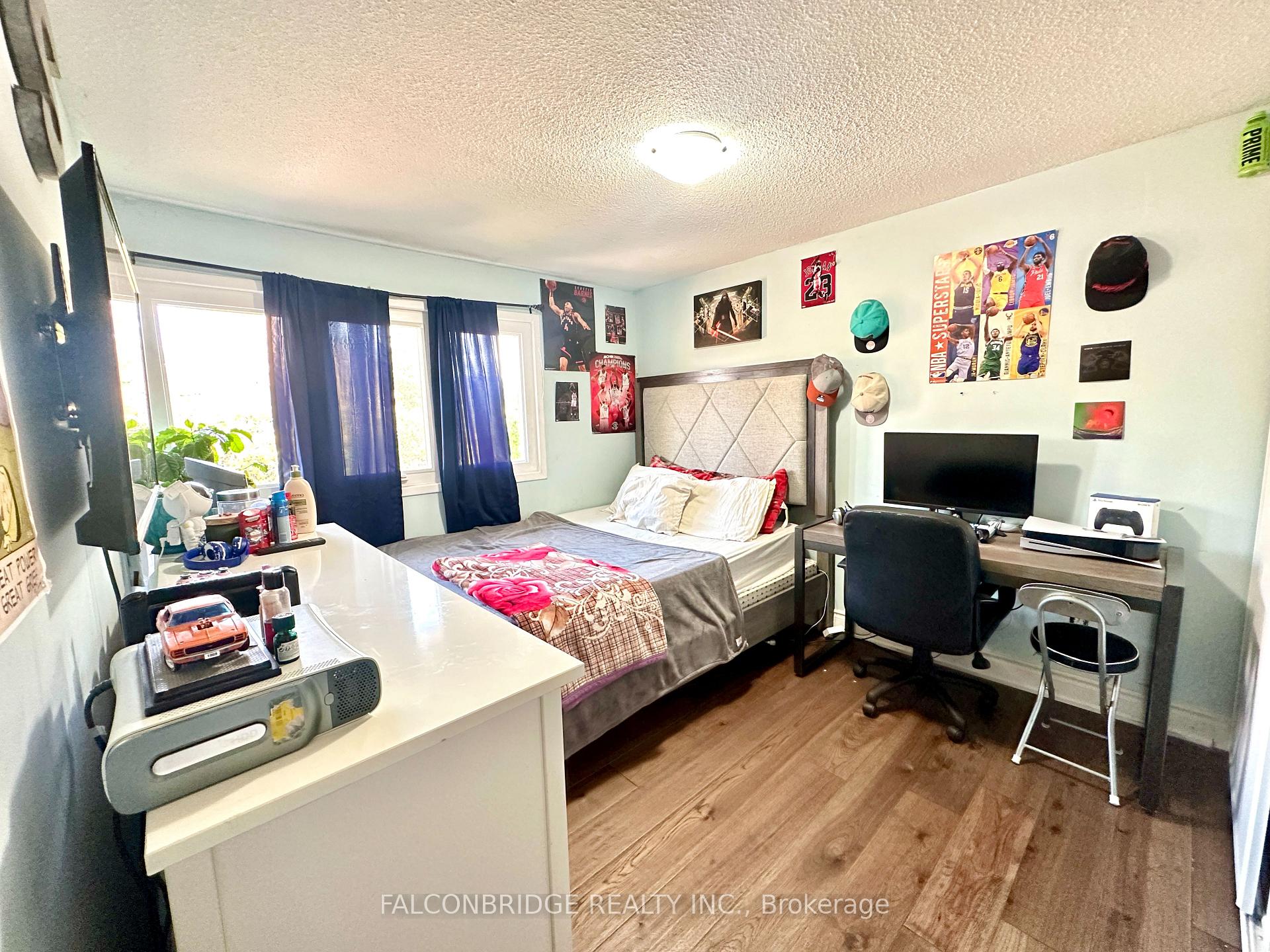 Photo 26 of 7512 Wildfern Drive, Mississauga, Malton — HOMEH