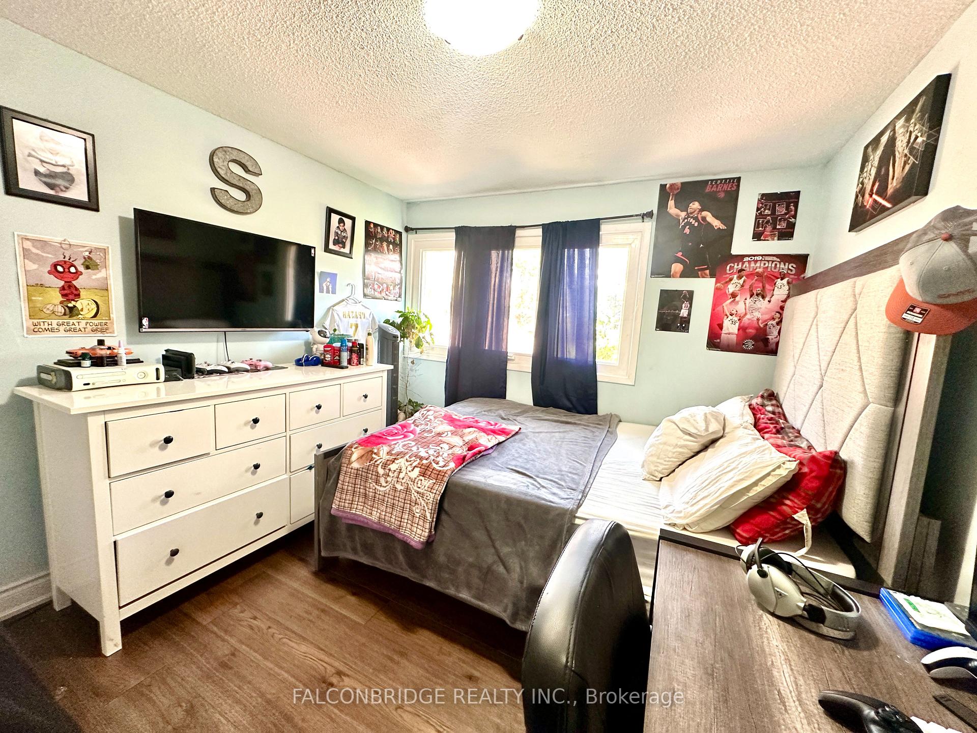 Photo 27 of 7512 Wildfern Drive, Mississauga, Malton — HOMEH