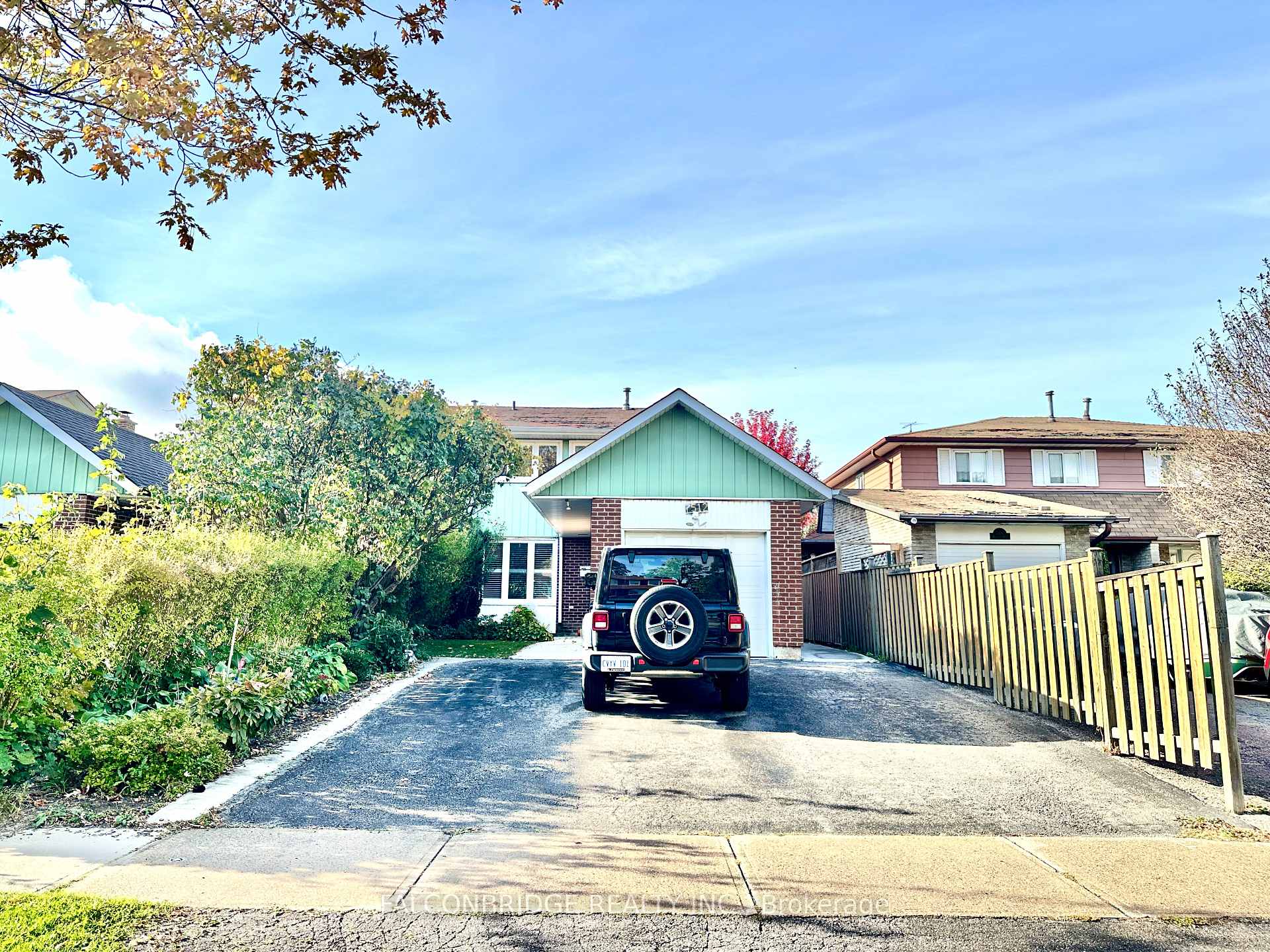 Photo 30 of 7512 Wildfern Drive, Mississauga, Malton — HOMEH