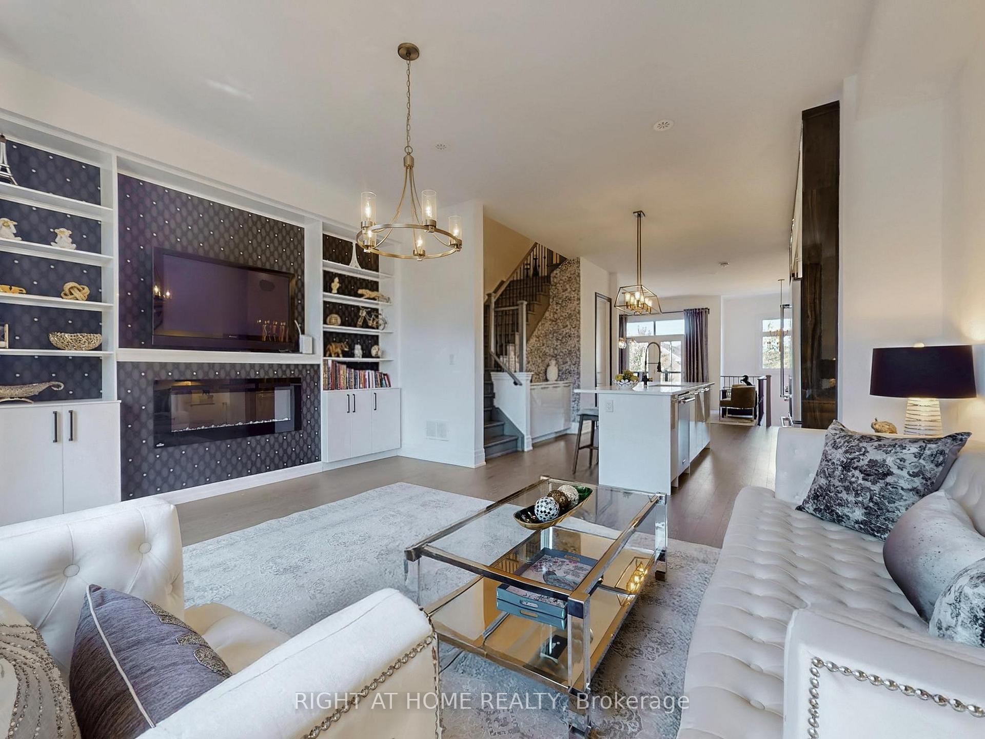 Photo 6 of 163 Lebovic Campus Drive, Vaughan, Patterson — HOMEH