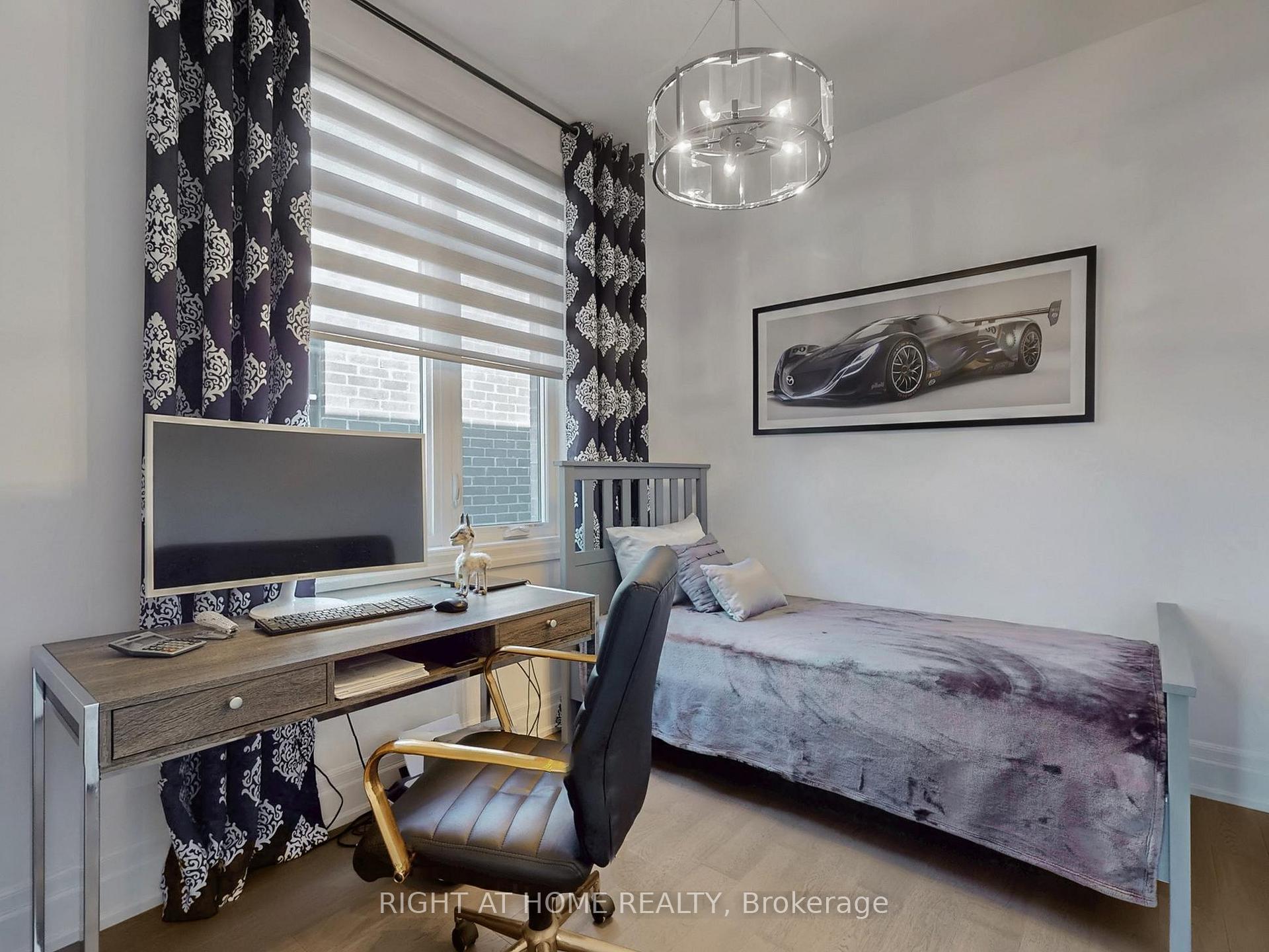 Photo 17 of 163 Lebovic Campus Drive, Vaughan, Patterson — HOMEH