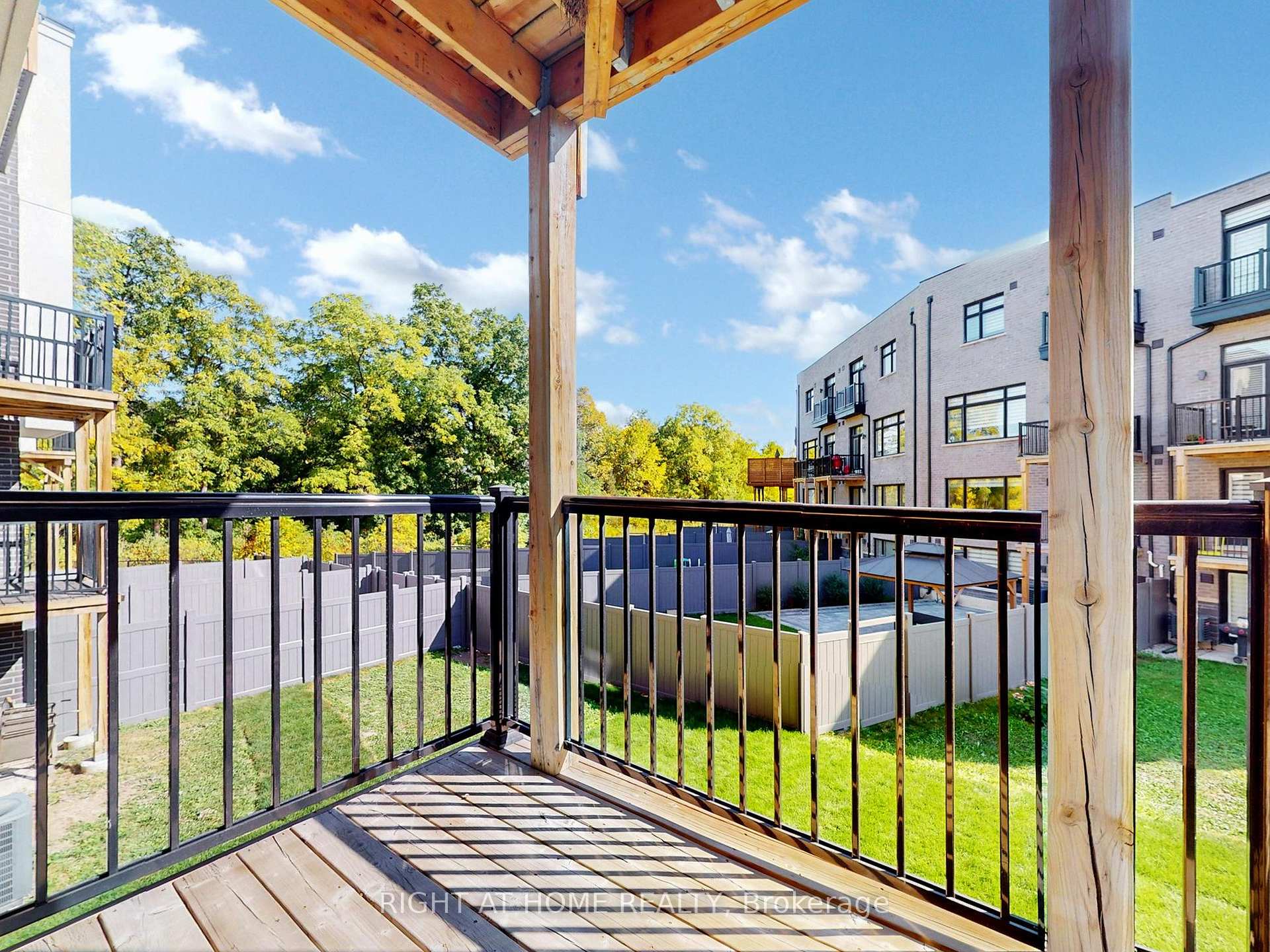 Photo 23 of 163 Lebovic Campus Drive, Vaughan, Patterson — HOMEH