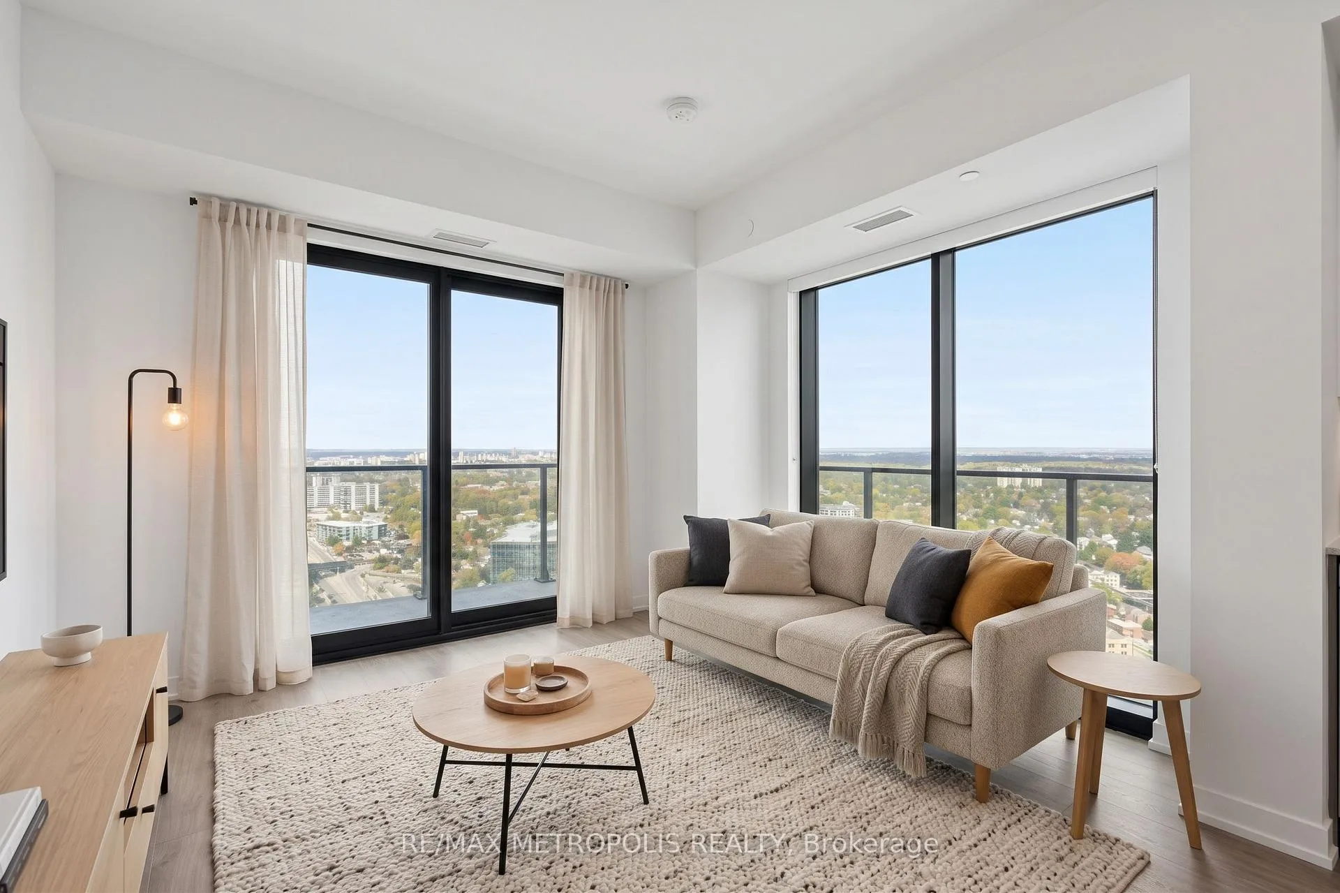 Photo of Unit 3709, 30 Francis Street