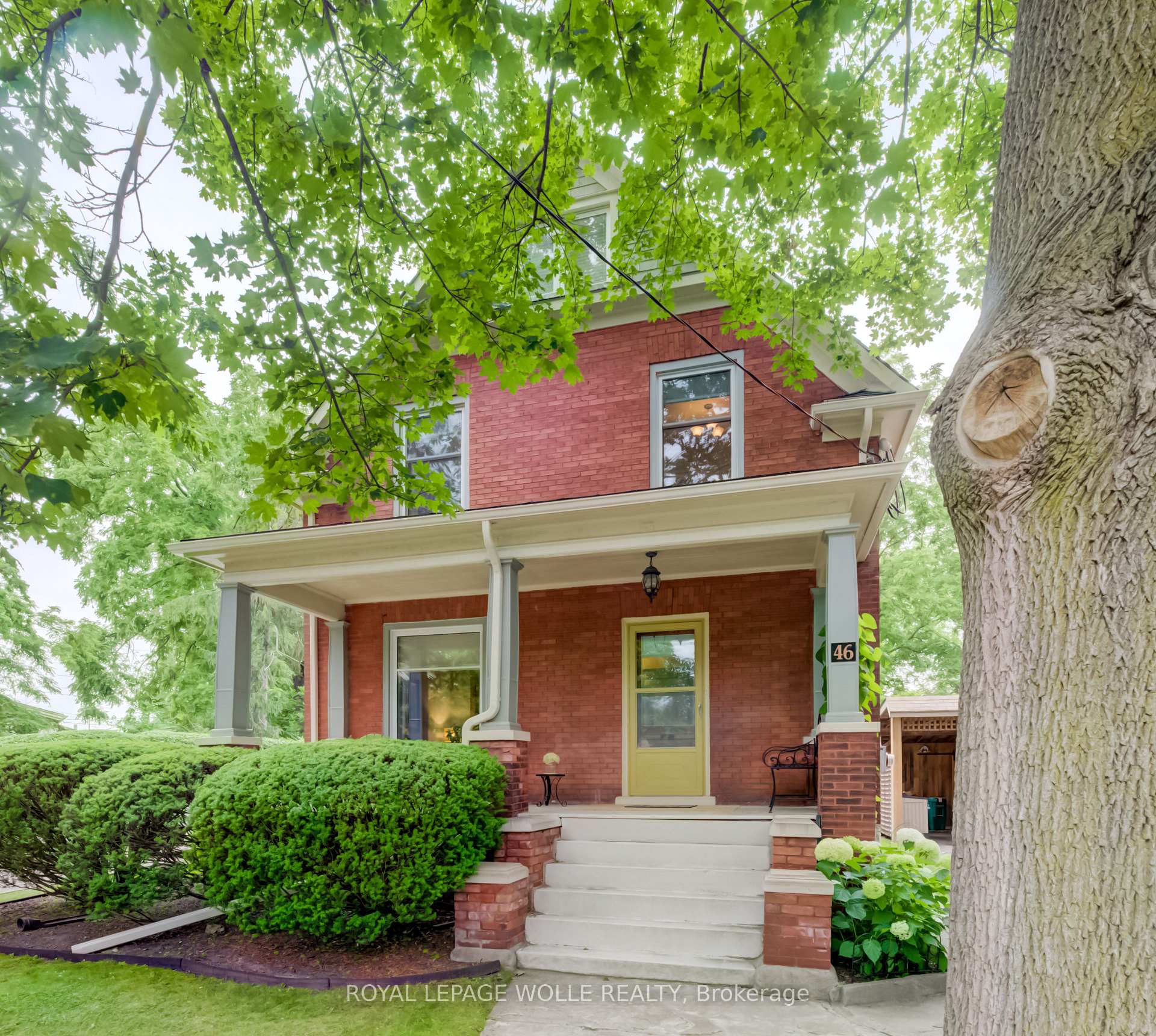 Photo 2 of 46 Ellen Street W, Kitchener, Civic Centre — HOMEH