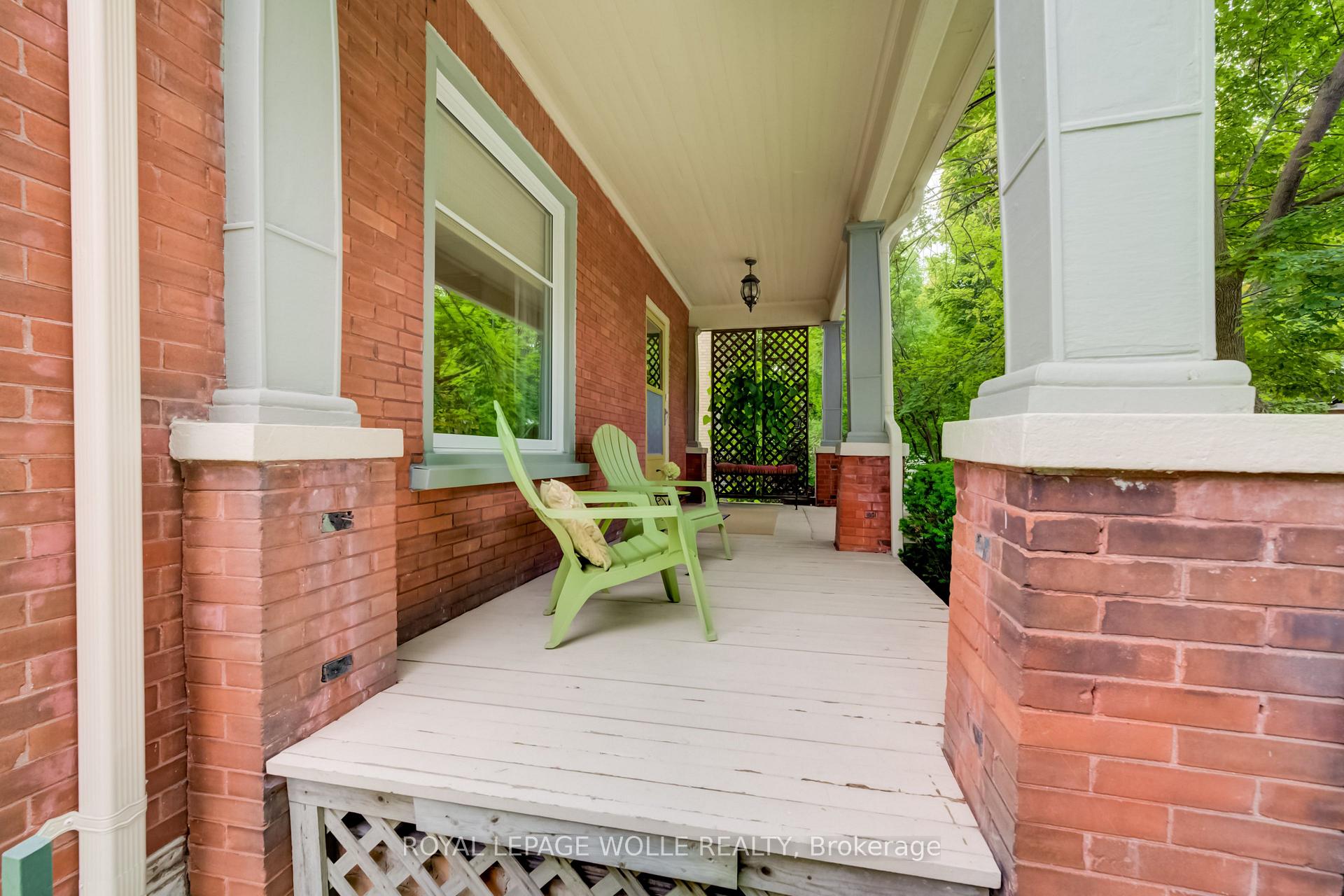 Photo 5 of 46 Ellen Street W, Kitchener, Civic Centre — HOMEH