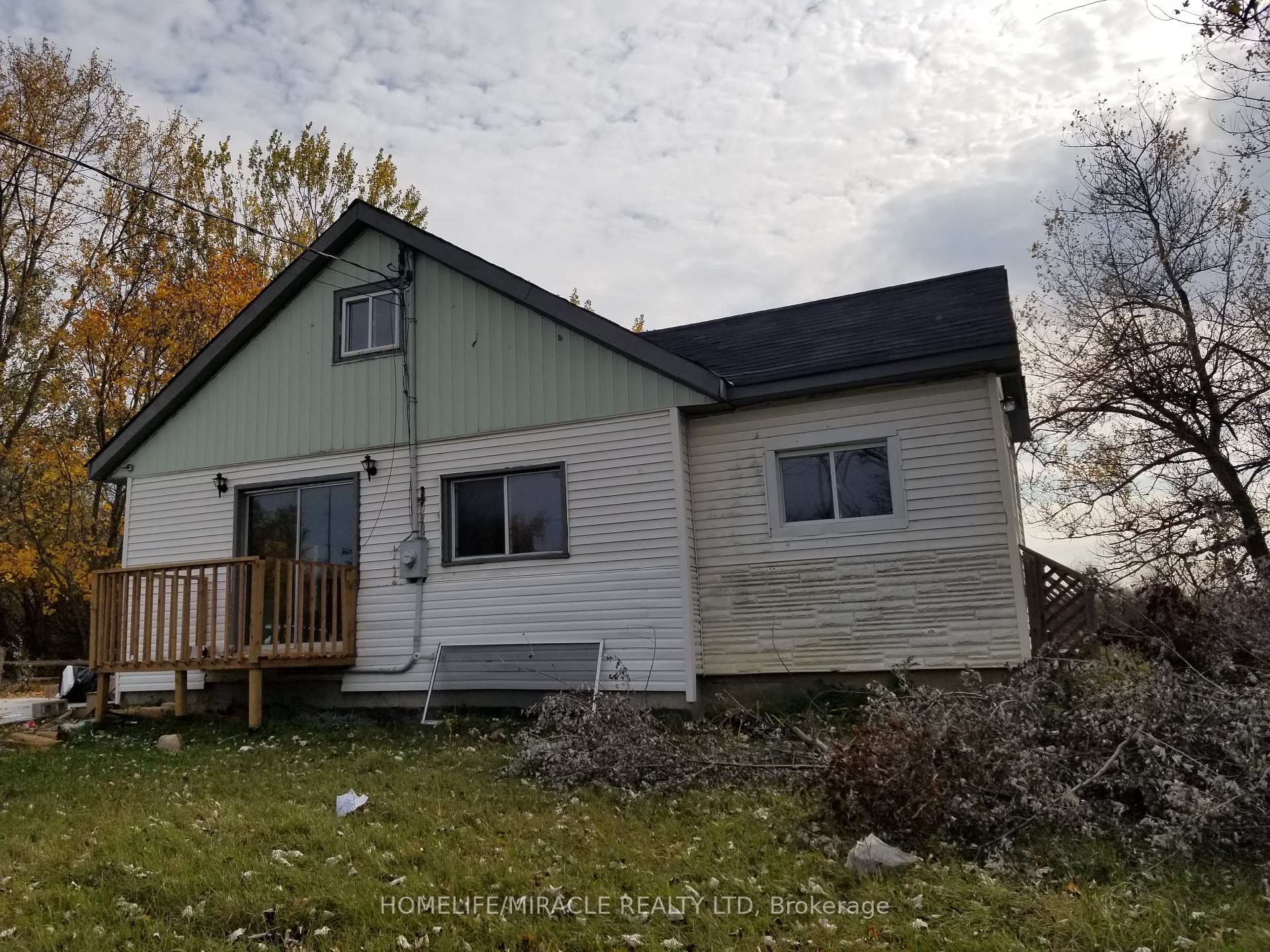 Photo 2 of 2019 Hamilton Road, Quinte West, Sidney Ward — HOMEH