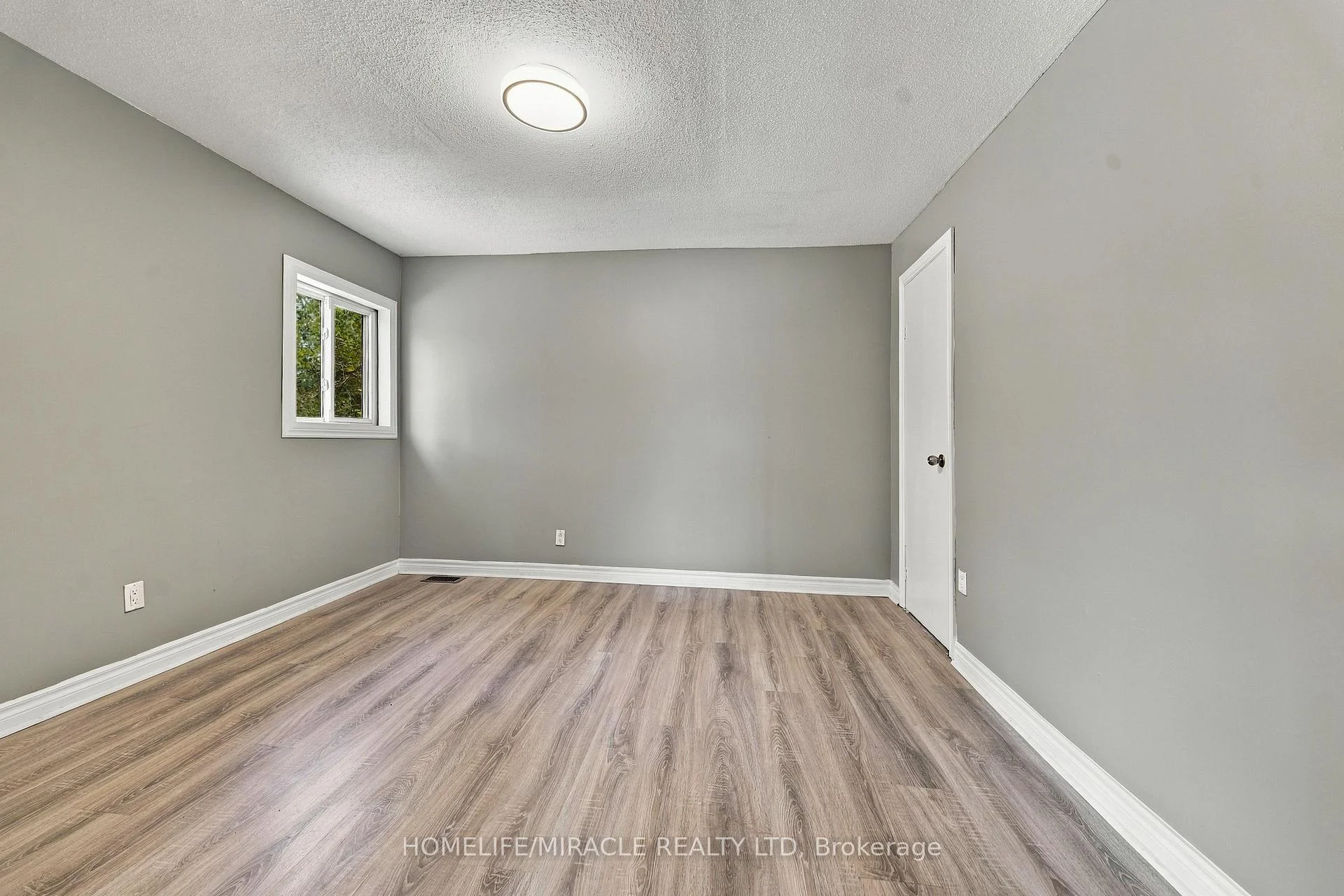 Photo 31 of 2019 Hamilton Road, Quinte West, Sidney Ward — HOMEH