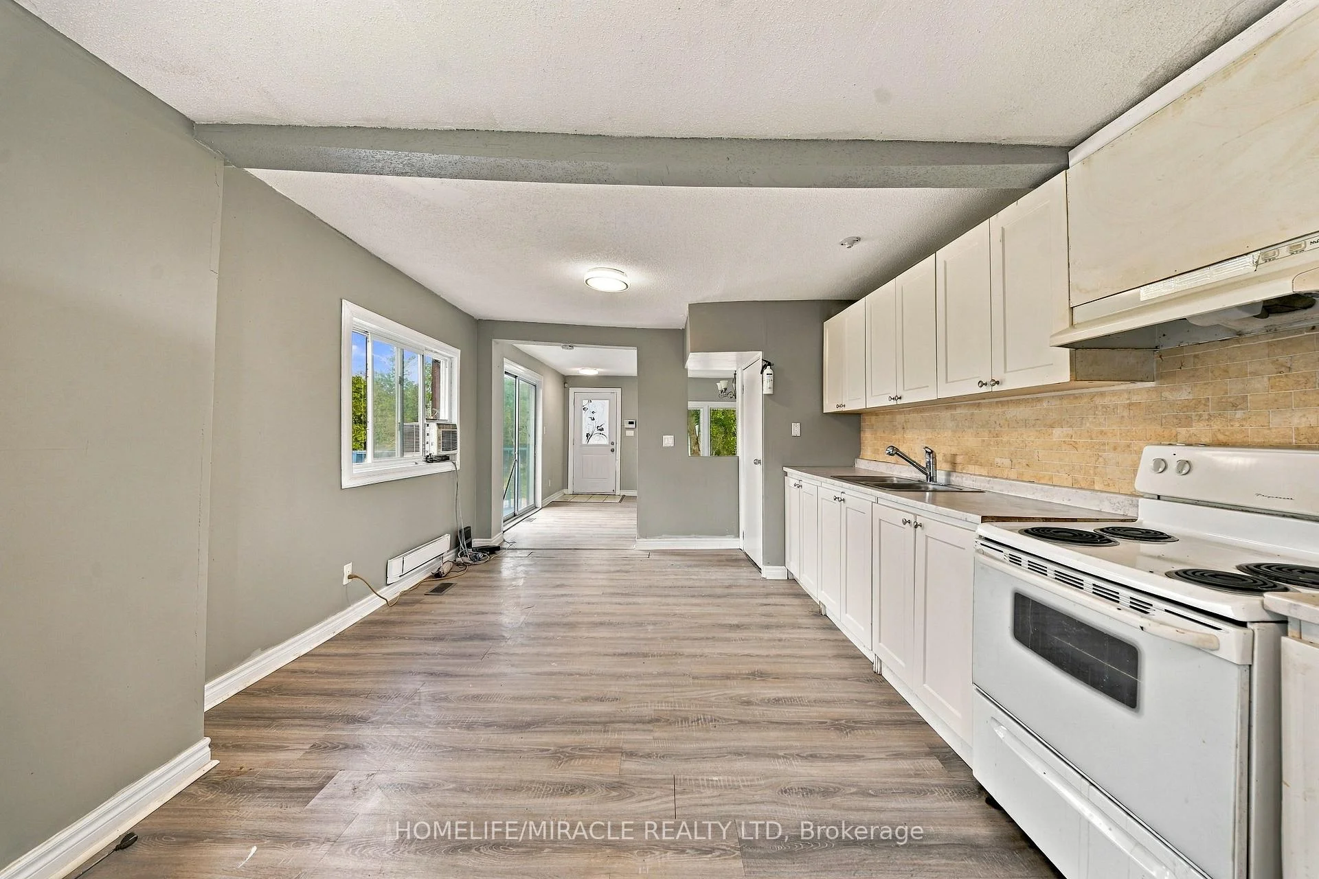 Photo 36 of 2019 Hamilton Road, Quinte West, Sidney Ward — HOMEH