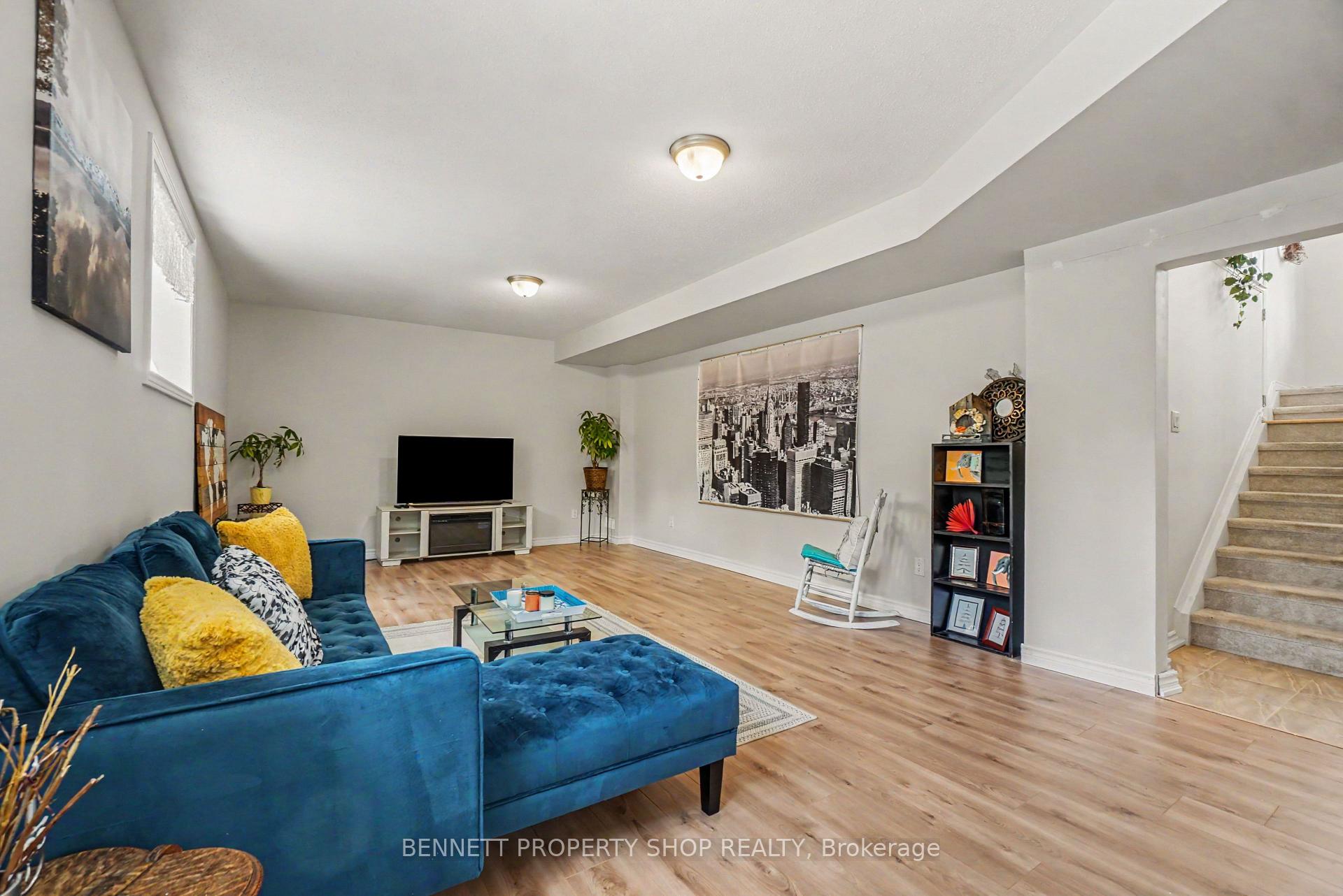Photo 17 of 153 Point Prim Crescent, Ottawa, Barrhaven - Heritage Park — HOMEH