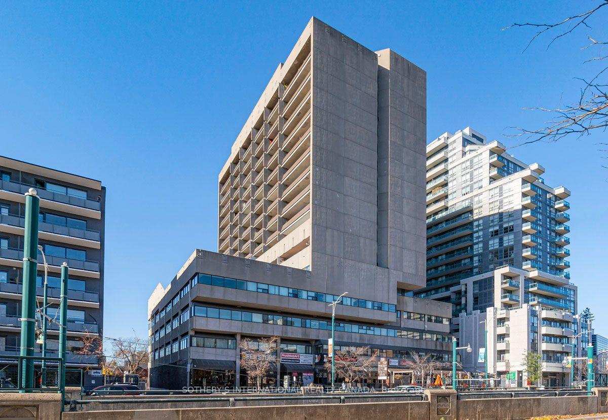 Photo of Unit 1004, 720 Spadina Avenue