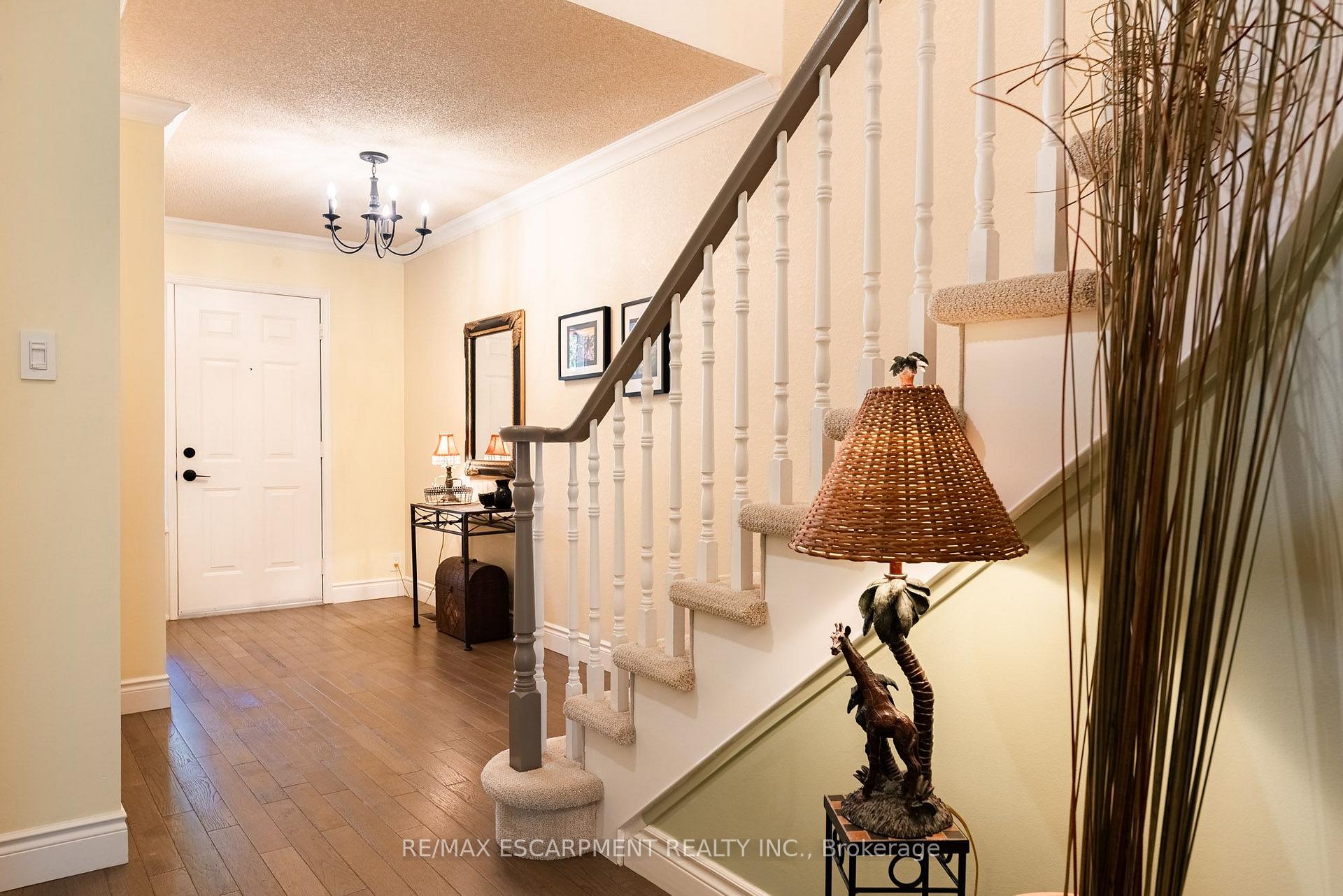 Photo 7 of Unit 20, 1276 Silvan Forest Drive, Burlington, Tansley — HOMEH