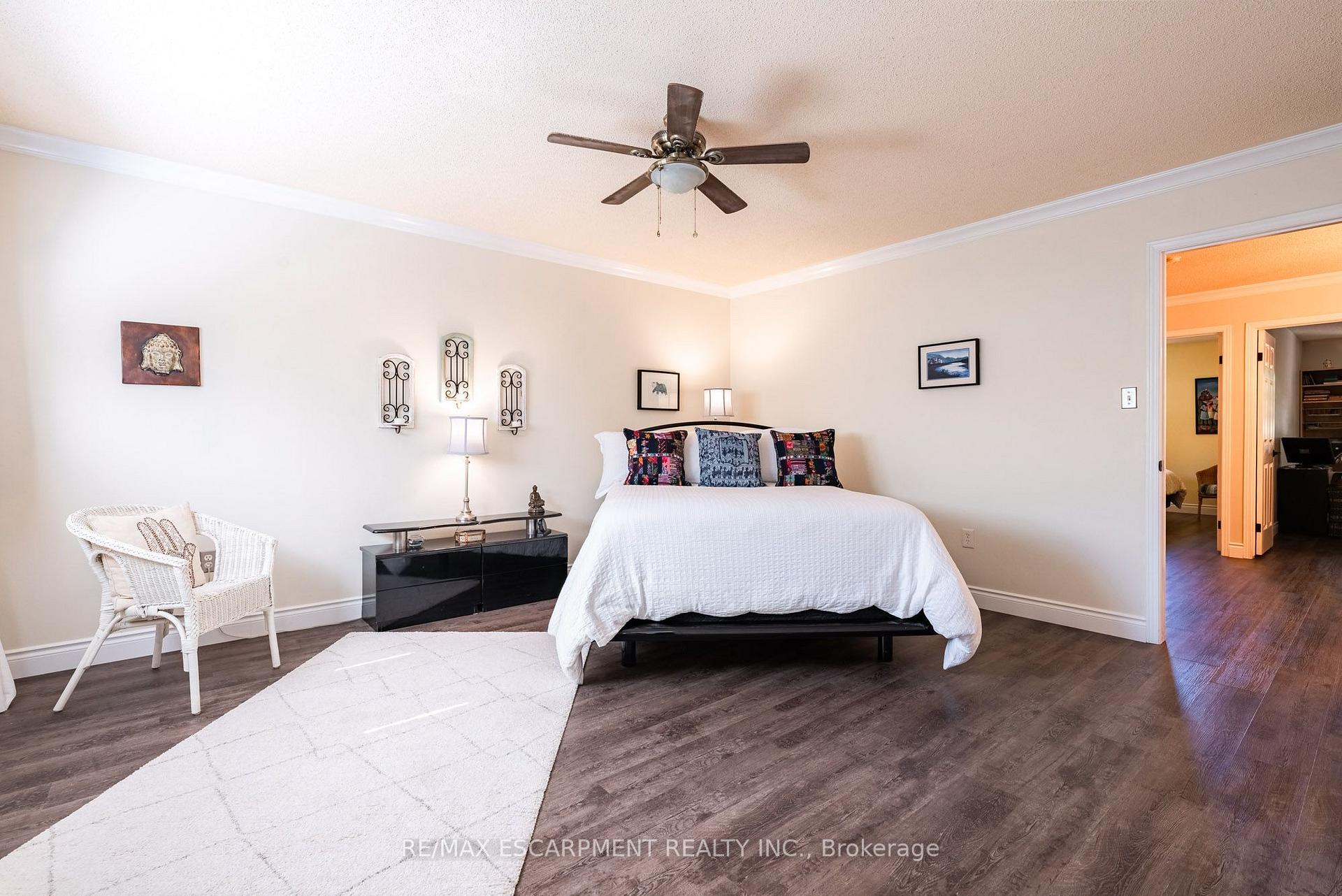 Photo 24 of Unit 20, 1276 Silvan Forest Drive, Burlington, Tansley — HOMEH
