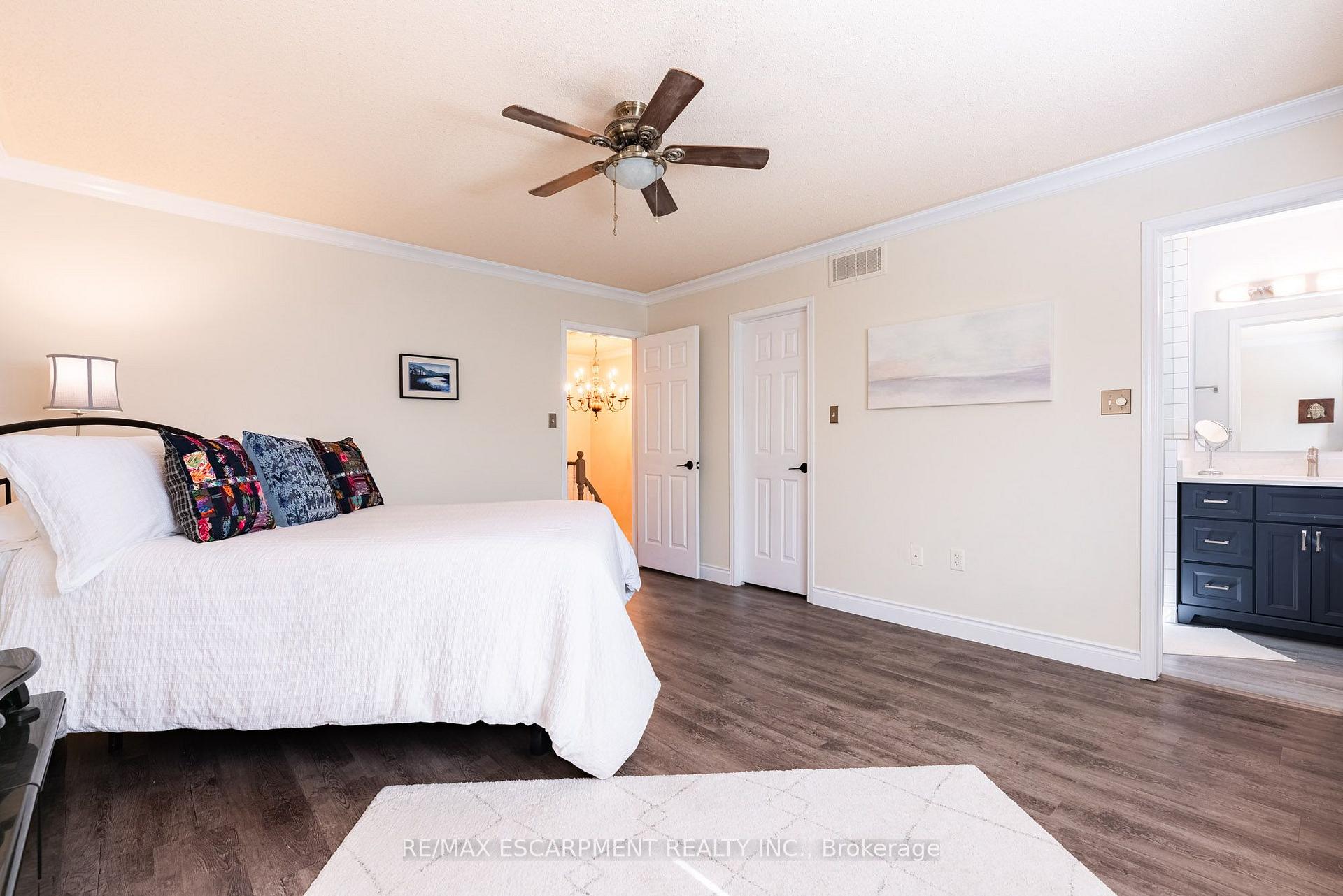 Photo 25 of Unit 20, 1276 Silvan Forest Drive, Burlington, Tansley — HOMEH