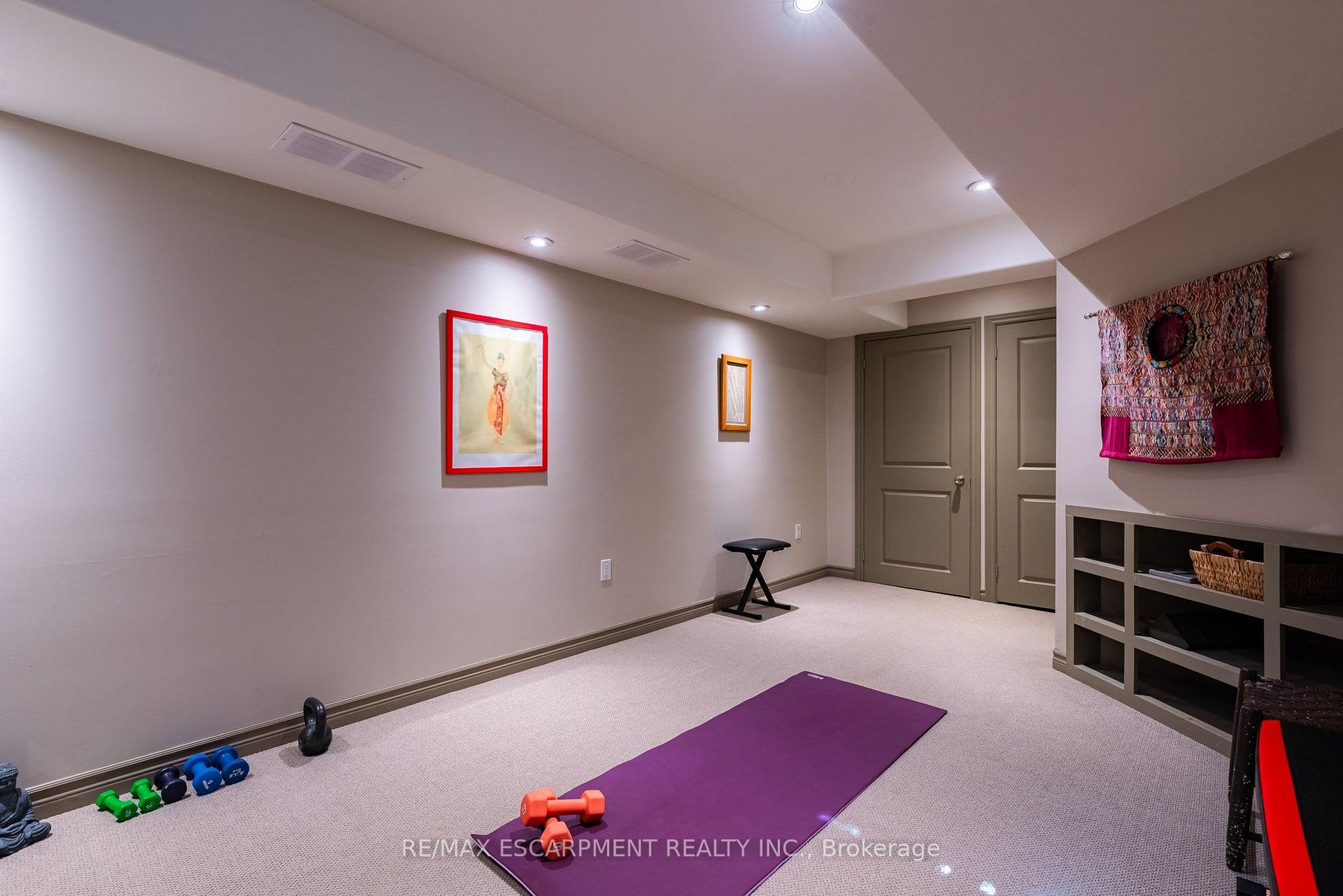 Photo 37 of Unit 20, 1276 Silvan Forest Drive, Burlington, Tansley — HOMEH
