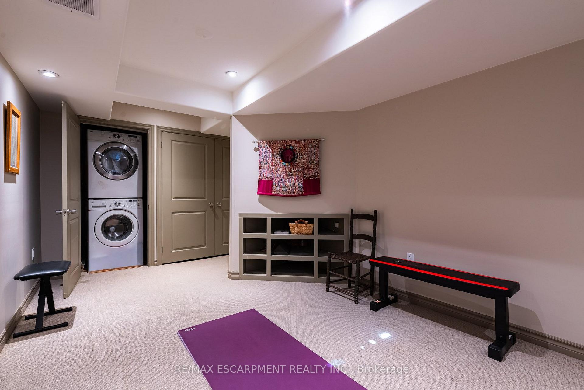 Photo 38 of Unit 20, 1276 Silvan Forest Drive, Burlington, Tansley — HOMEH