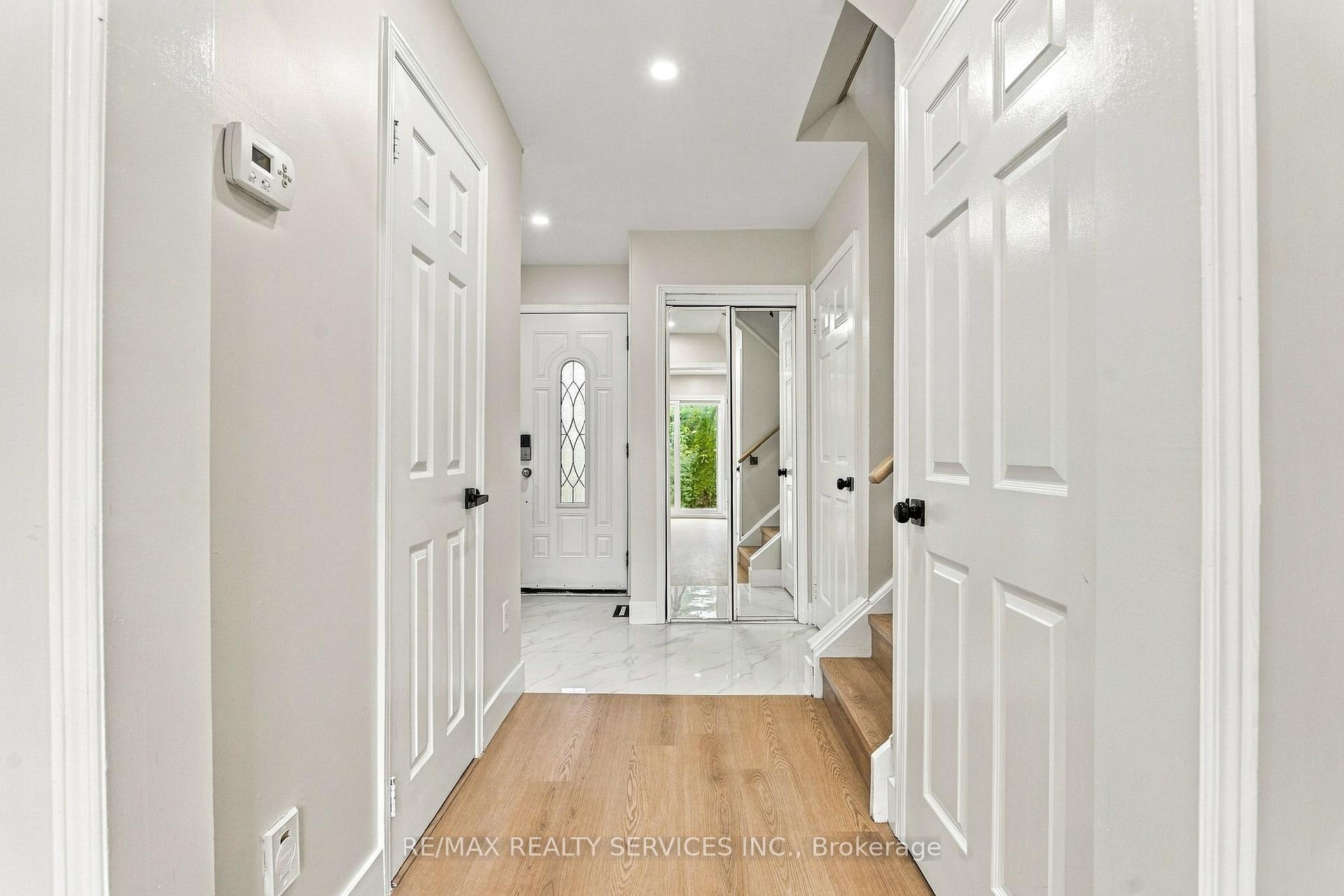 Photo 11 of 6 Scarbell Drive, Scarborough, Highland Creek — HOMEH