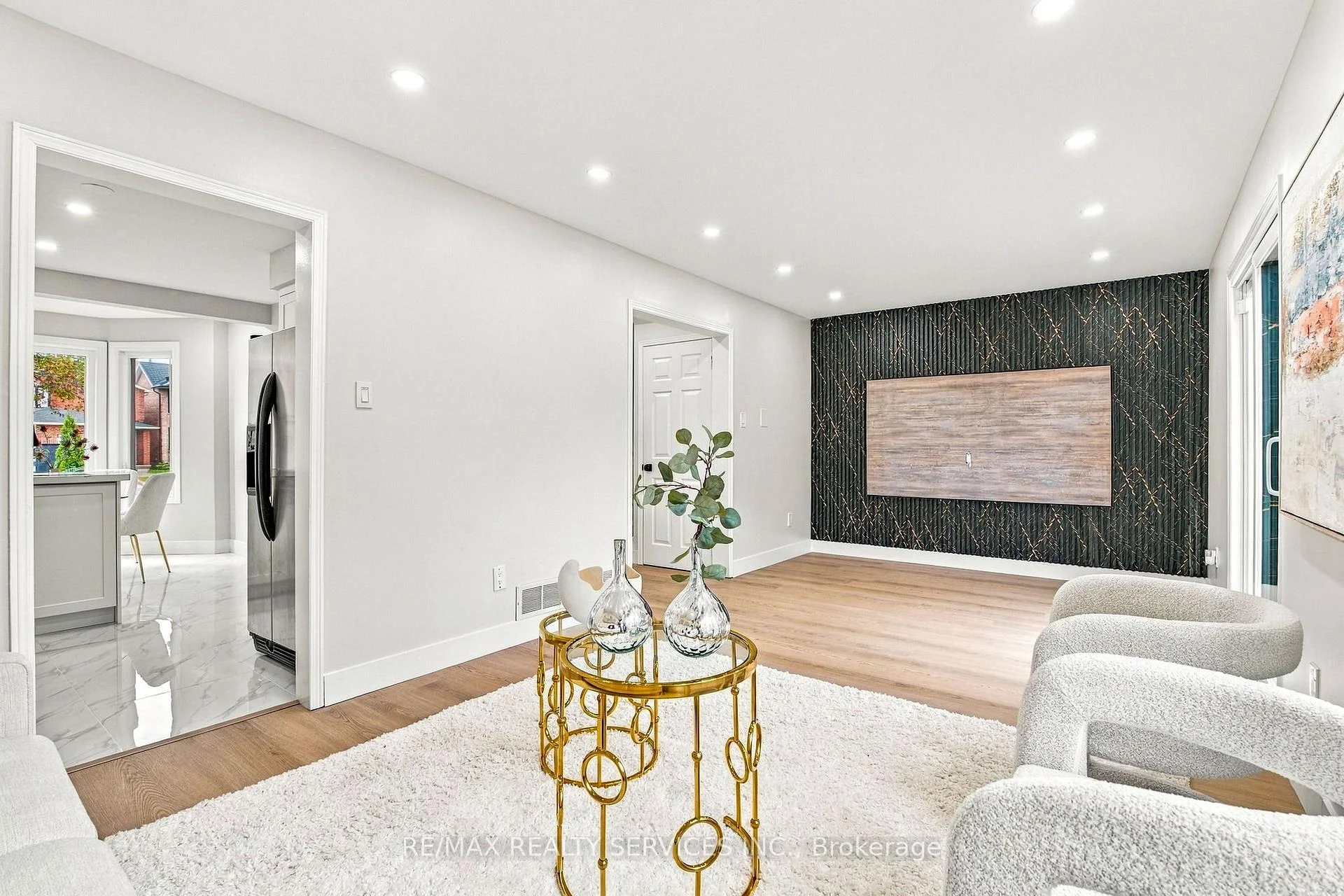 Photo 23 of 6 Scarbell Drive, Scarborough, Highland Creek — HOMEH