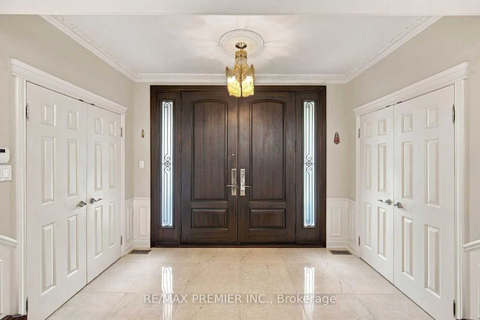 Photo 7 of 98 Cairnburg Place, Vaughan, Islington Woods — HOMEH