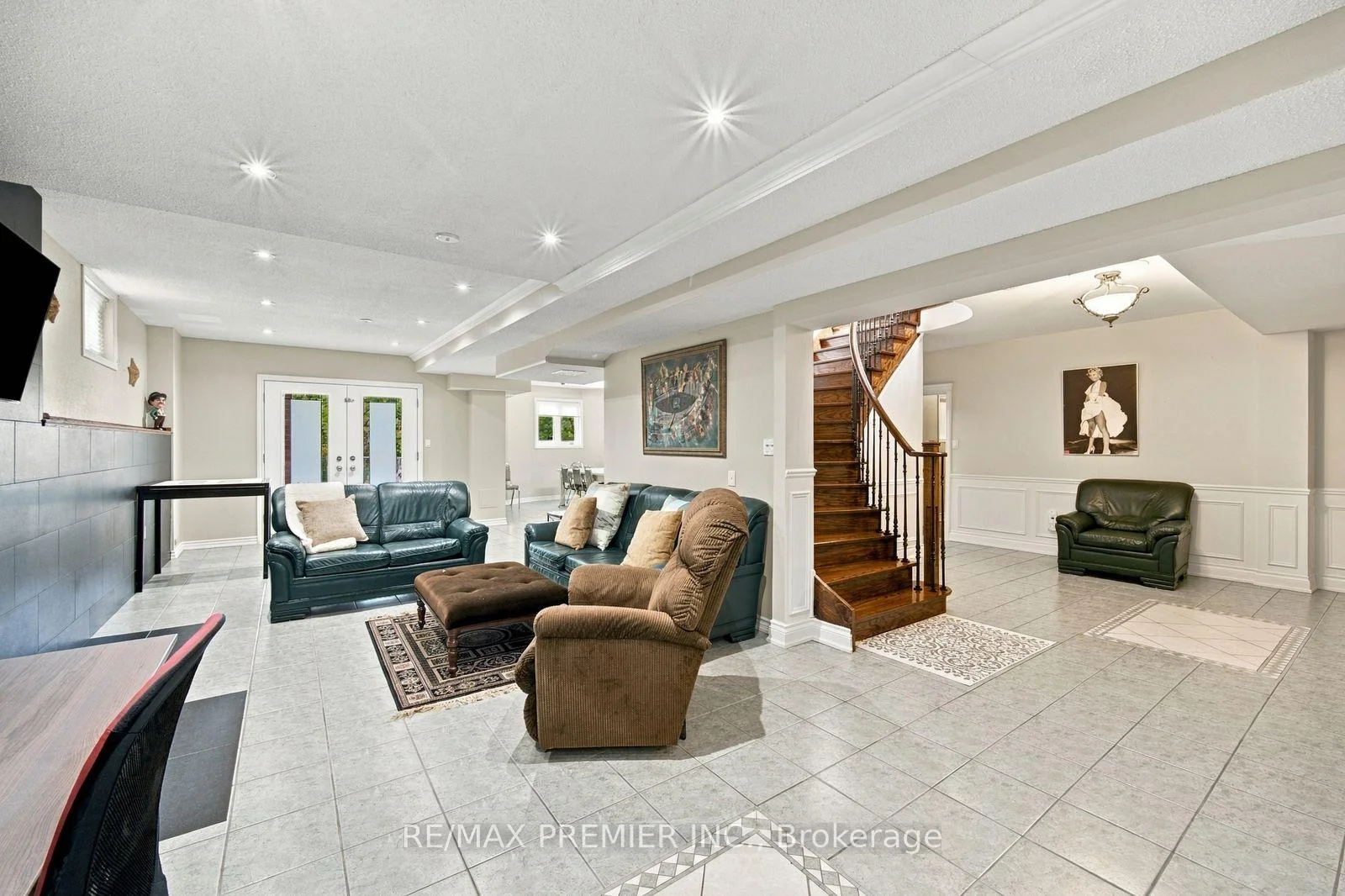 Photo 42 of 98 Cairnburg Place, Vaughan, Islington Woods — HOMEH