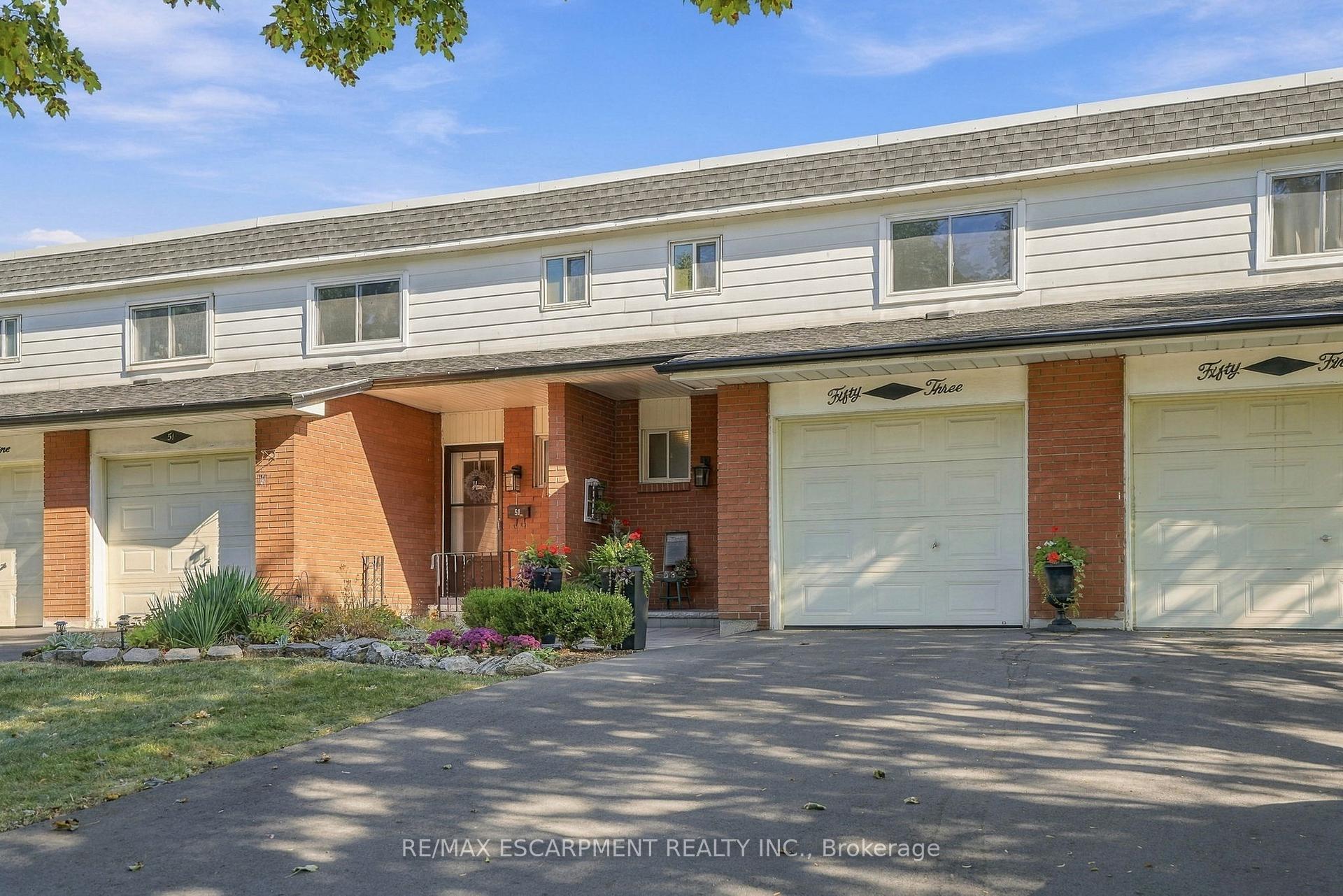Photo 2 of 53 Bryna Avenue S, Hamilton, Greeningdon — HOMEH