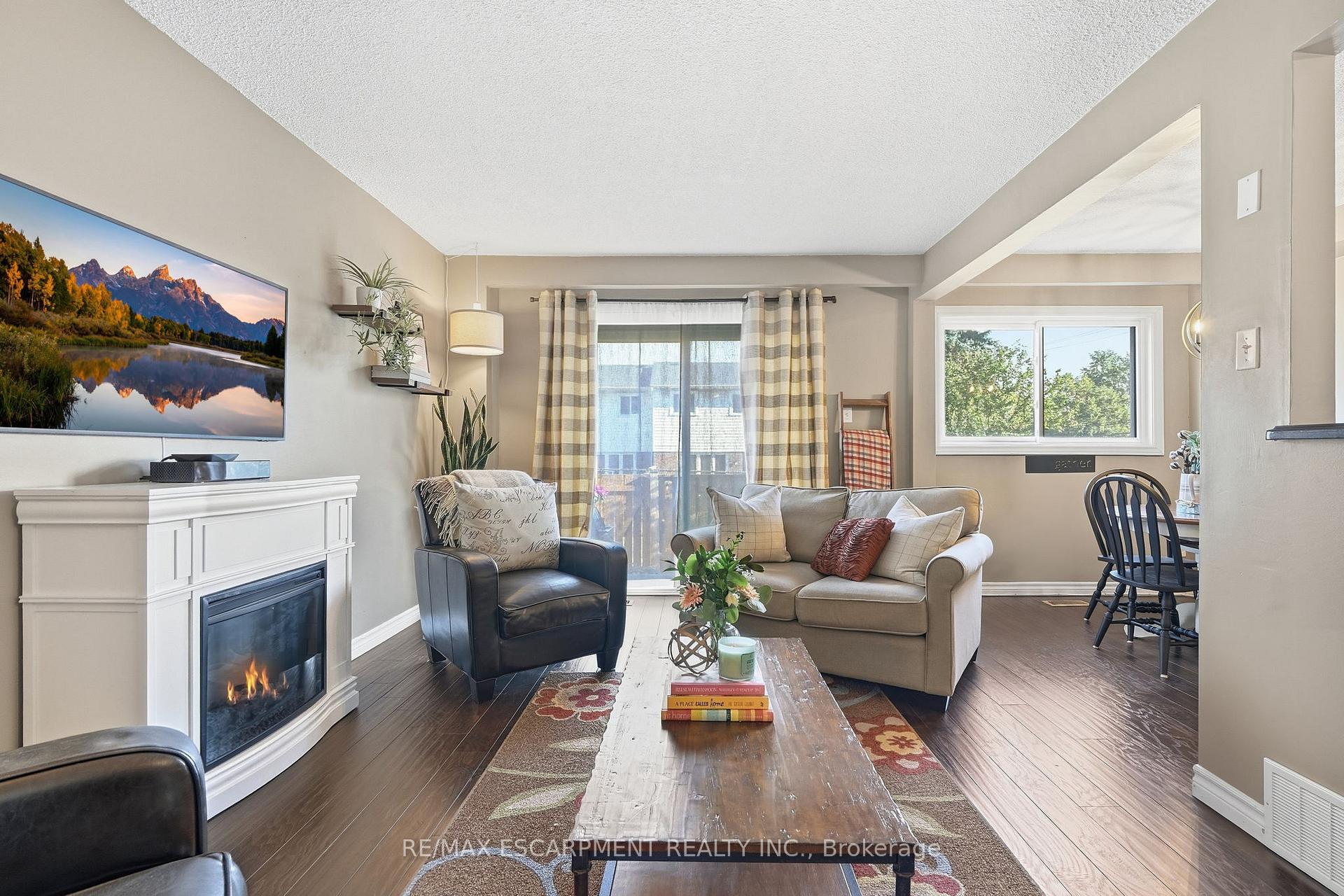 Photo 7 of 53 Bryna Avenue S, Hamilton, Greeningdon — HOMEH