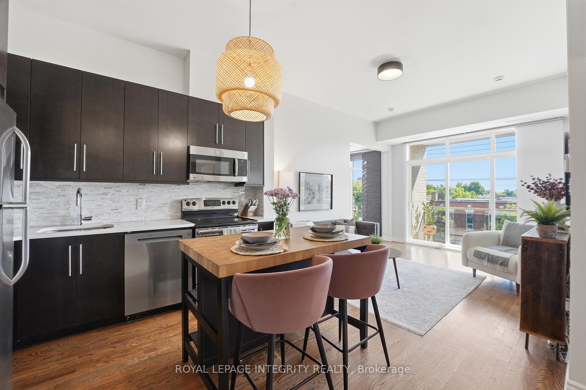 Photo 8 of Unit 310, 682 Churchill Avenue N, Ottawa, Laurentianview — HOMEH
