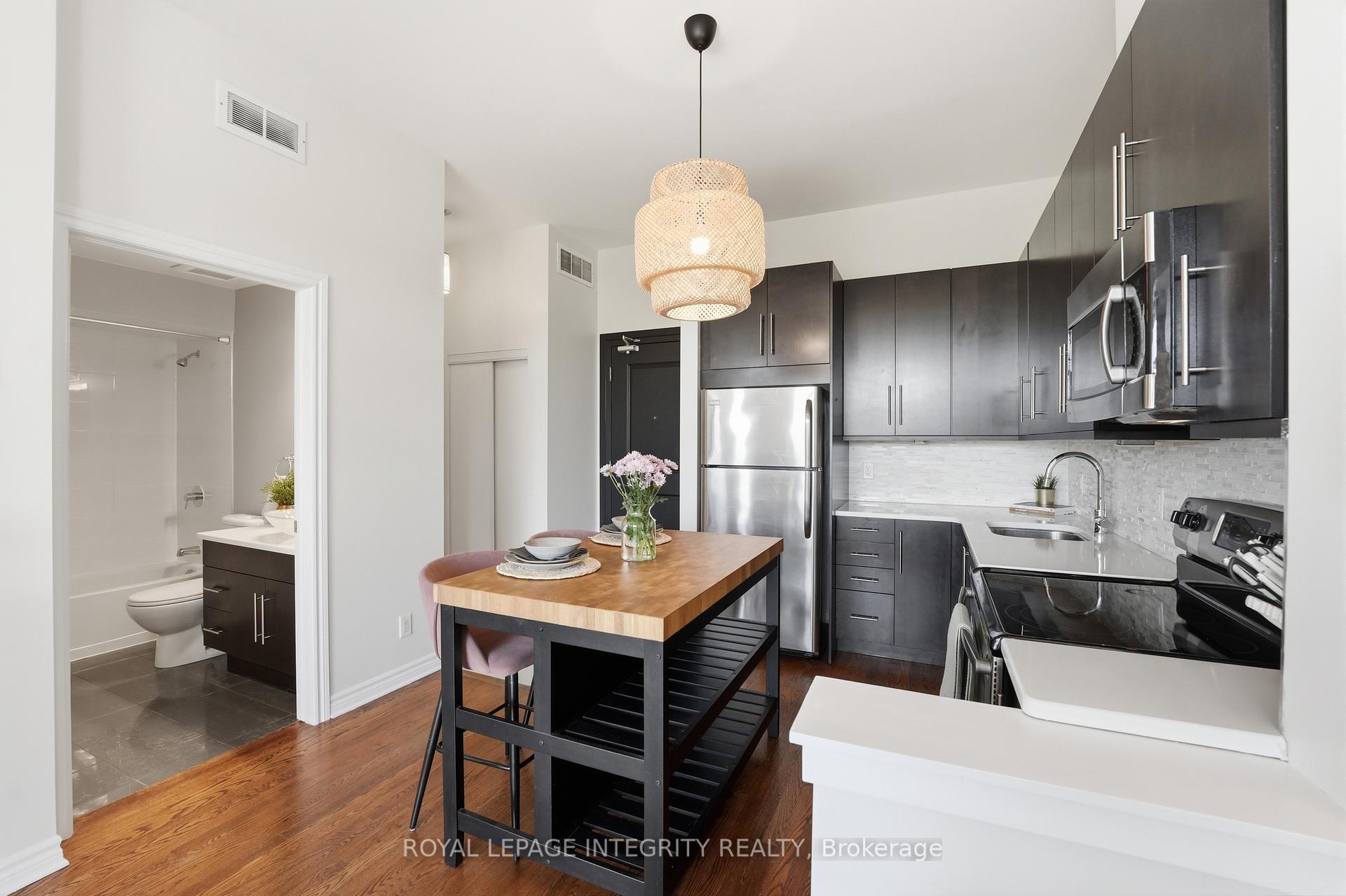 Photo 12 of Unit 310, 682 Churchill Avenue N, Ottawa, Laurentianview — HOMEH