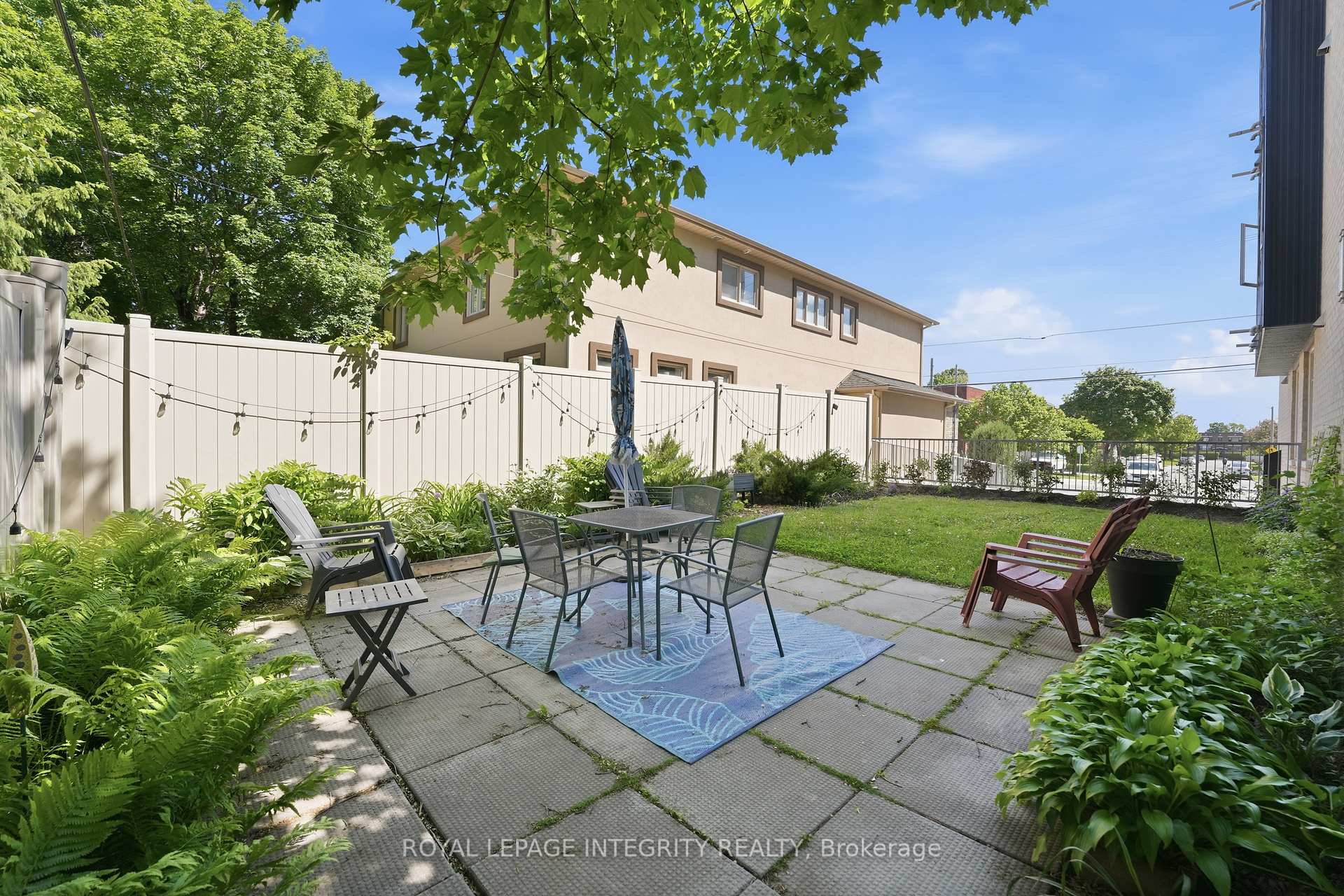 Photo 33 of Unit 310, 682 Churchill Avenue N, Ottawa, Laurentianview — HOMEH