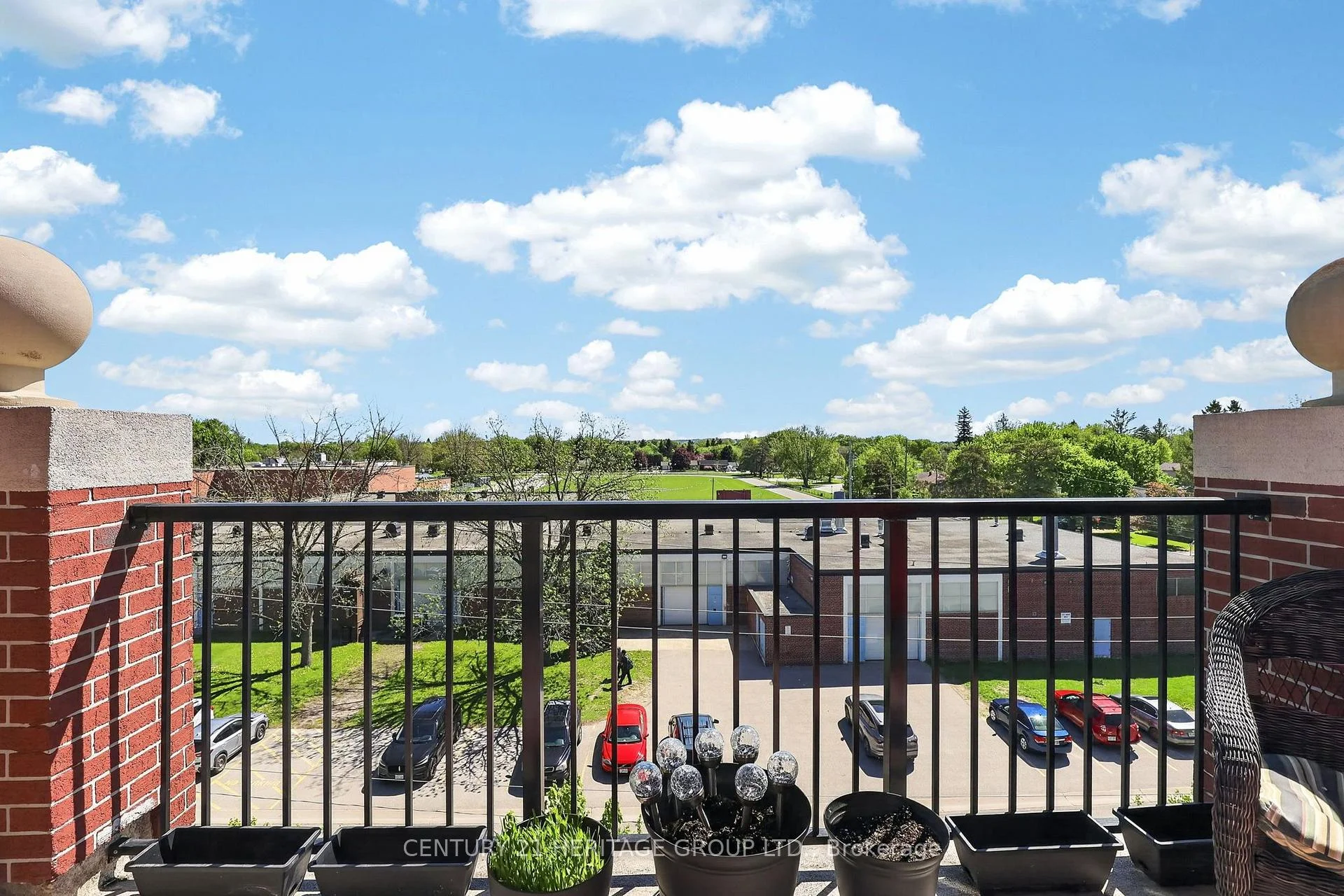 Photo 95 of Unit 410, 161 Wellington Street E, New Tecumseth, Alliston — HOMEH