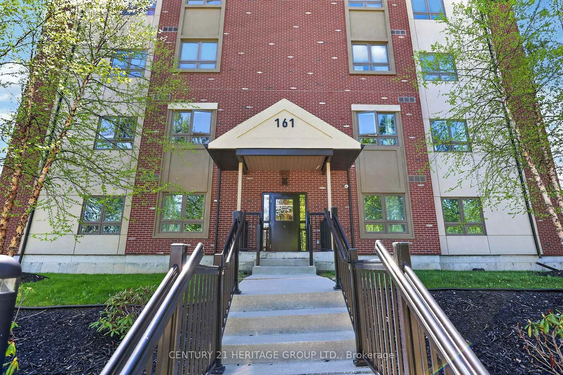 Photo 97 of Unit 410, 161 Wellington Street E, New Tecumseth, Alliston — HOMEH