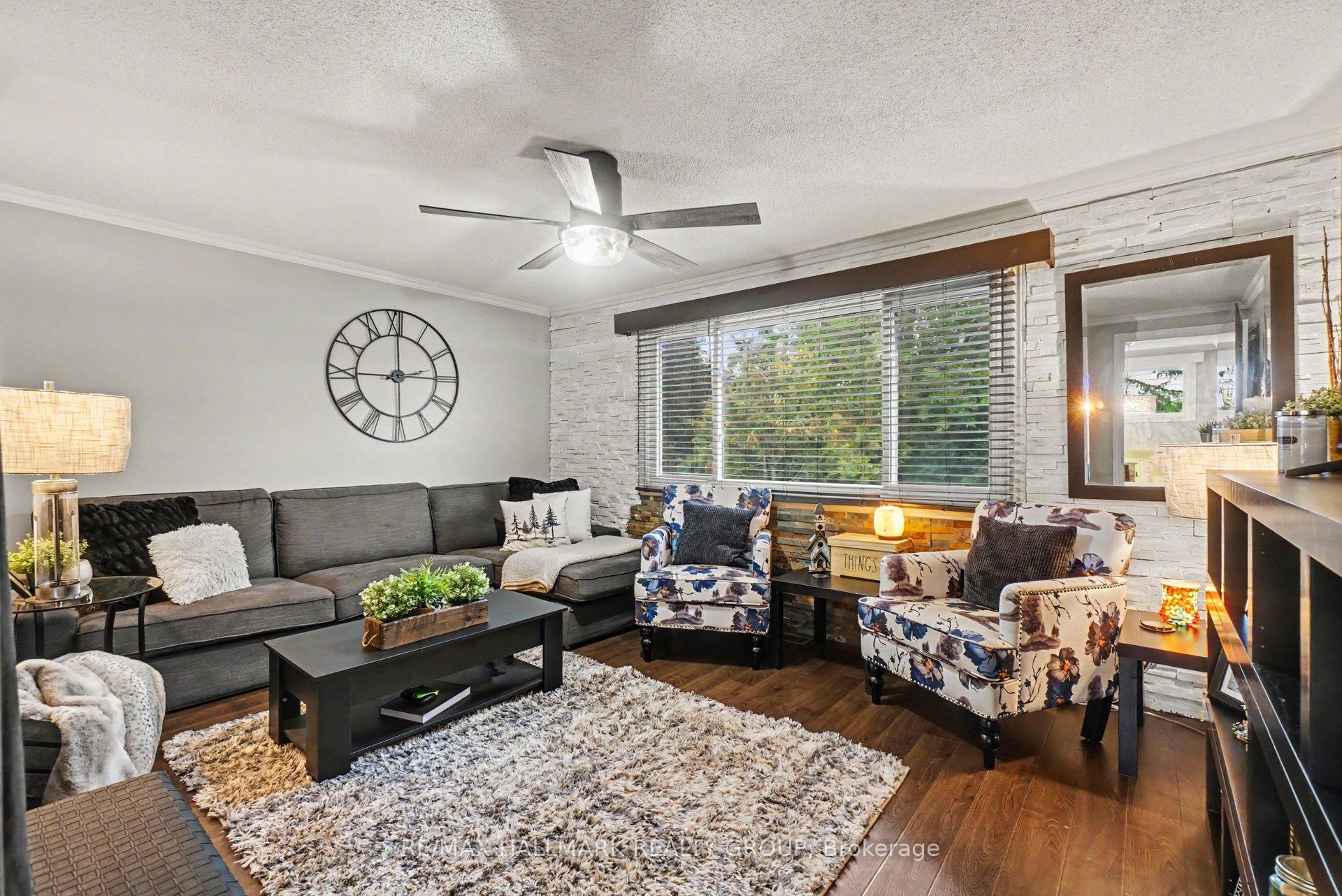 Photo 5 of 46 Tarquin Crescent, Ottawa, Westcliffe Estates — HOMEH