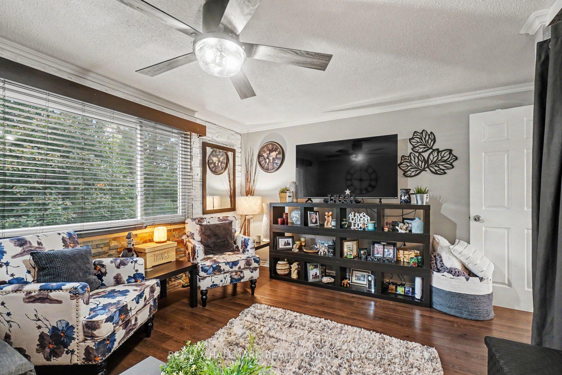 Photo 10 of 46 Tarquin Crescent, Ottawa, Westcliffe Estates — HOMEH