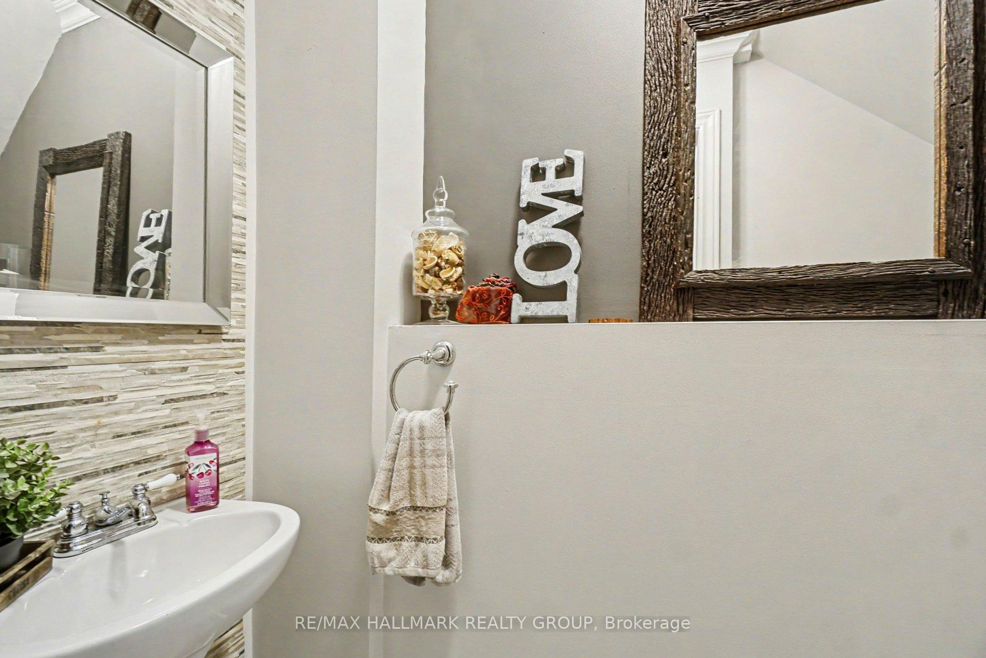 Photo 11 of 46 Tarquin Crescent, Ottawa, Westcliffe Estates — HOMEH