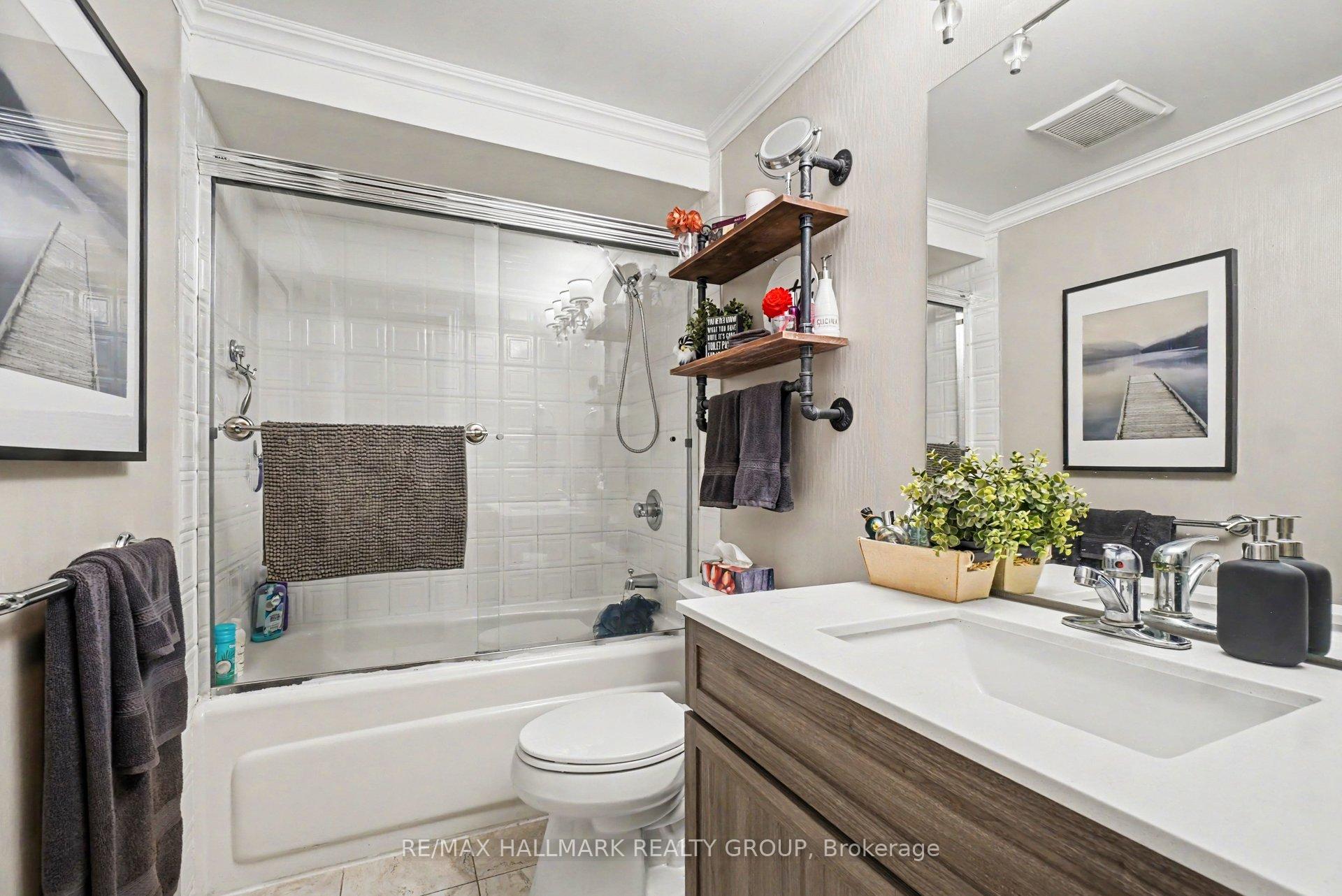 Photo 16 of 46 Tarquin Crescent, Ottawa, Westcliffe Estates — HOMEH