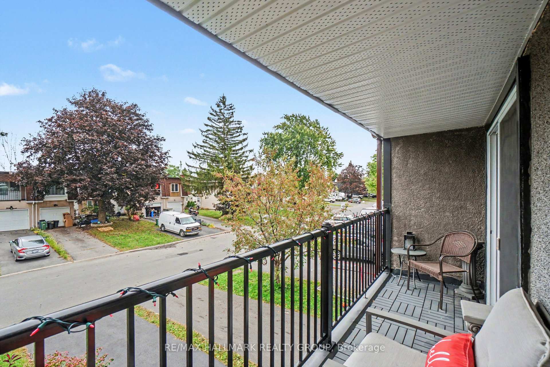 Photo 19 of 46 Tarquin Crescent, Ottawa, Westcliffe Estates — HOMEH