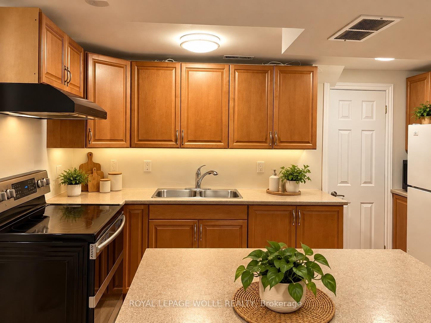 Photo 9 of Unit Lower, 249 Blucher Street, Kitchener, Fairfield — HOMEH