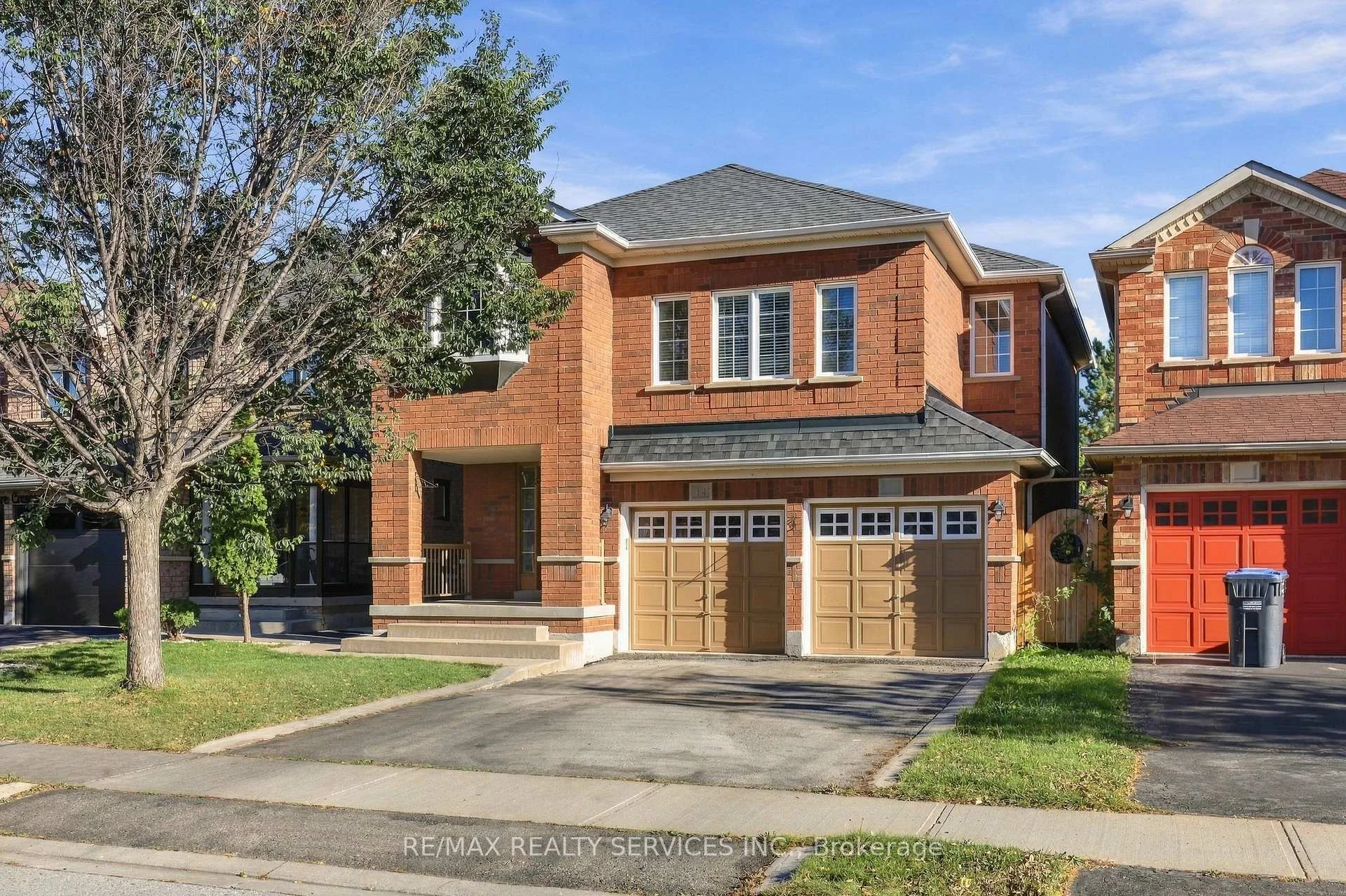 Photo 1 of 14 Dunure Crescent, Brampton, Fletcher's Meadow — HOMEH