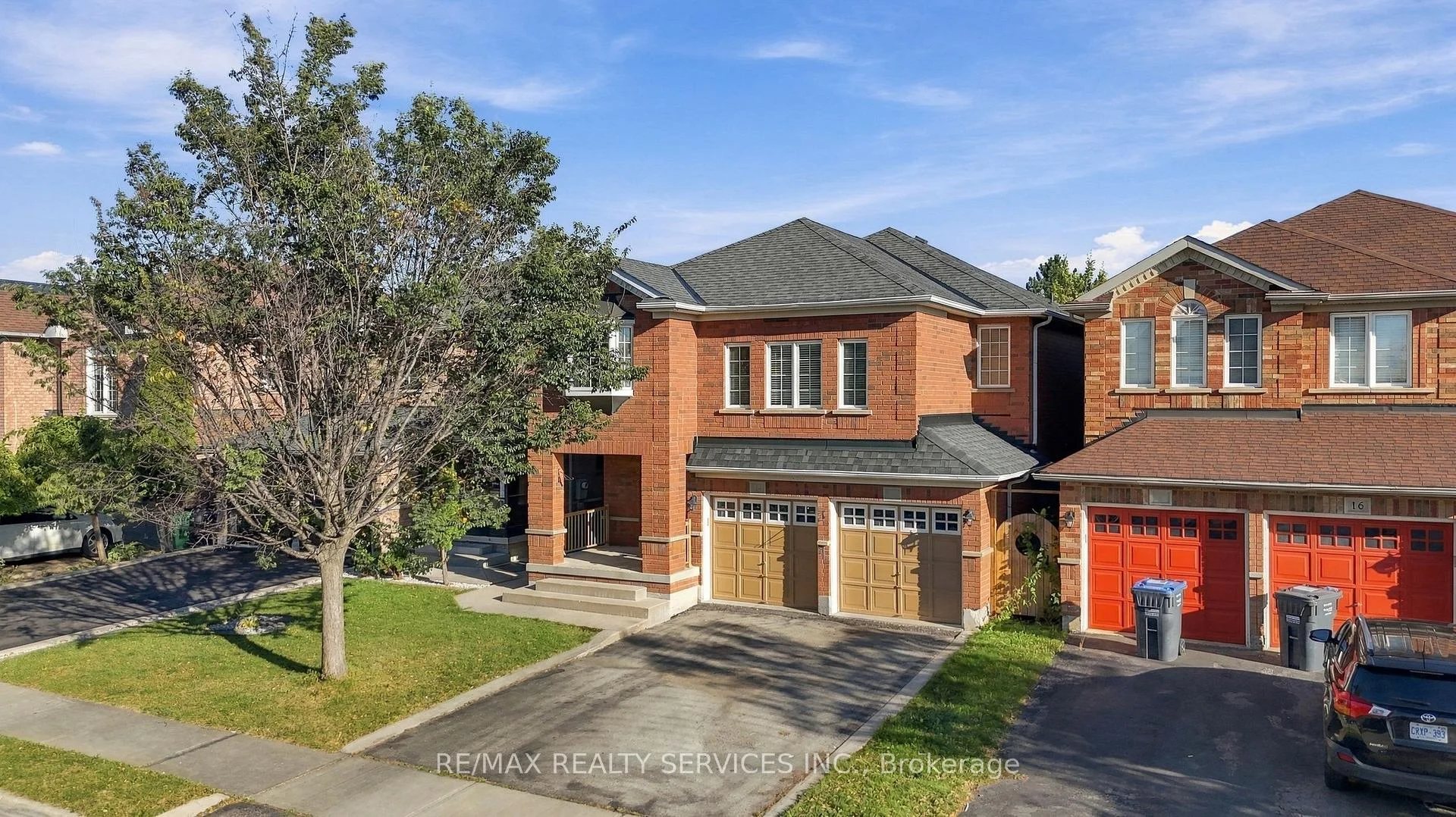 Photo 5 of 14 Dunure Crescent, Brampton, Fletcher's Meadow — HOMEH