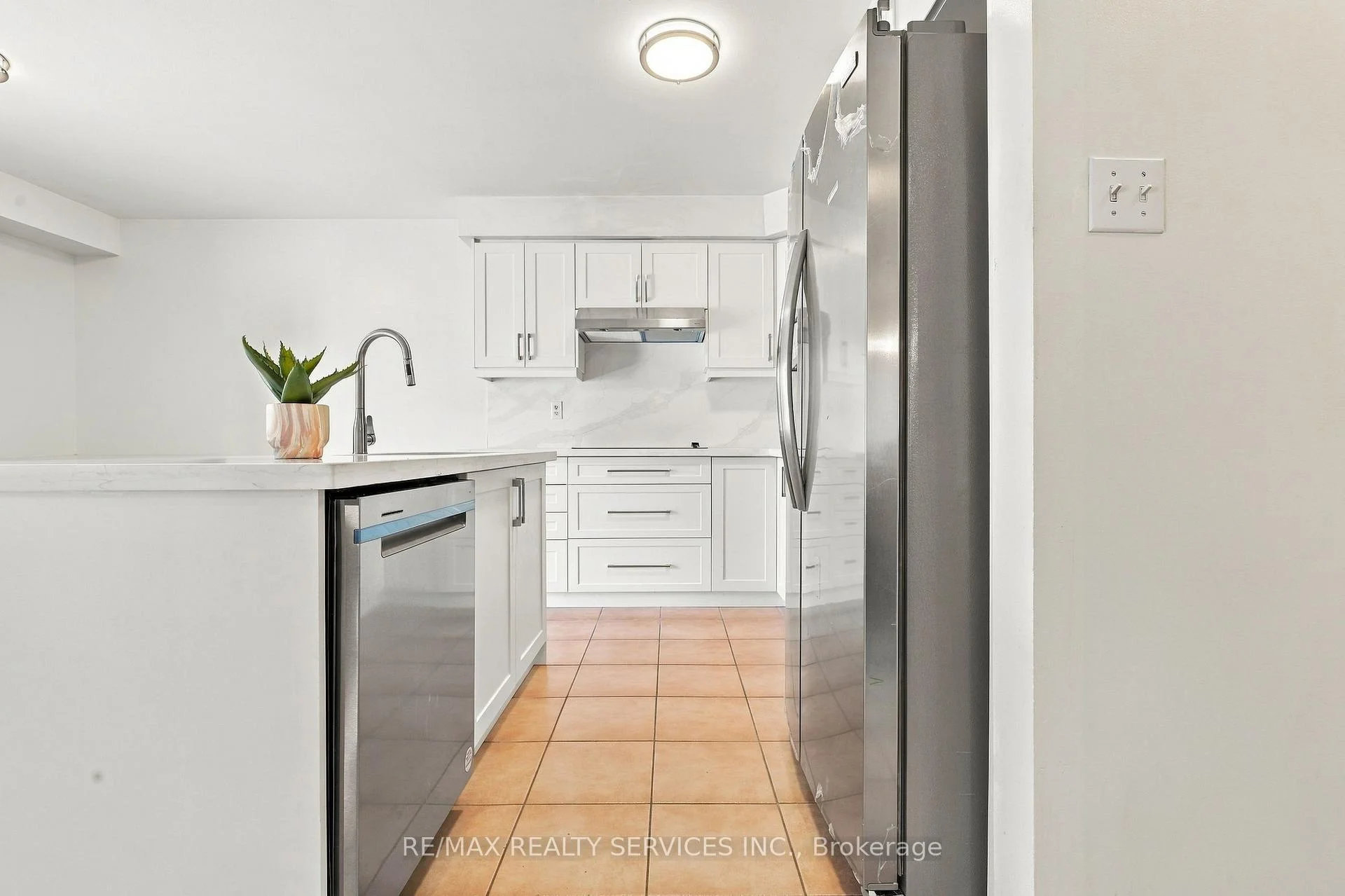 Photo 14 of 14 Dunure Crescent, Brampton, Fletcher's Meadow — HOMEH