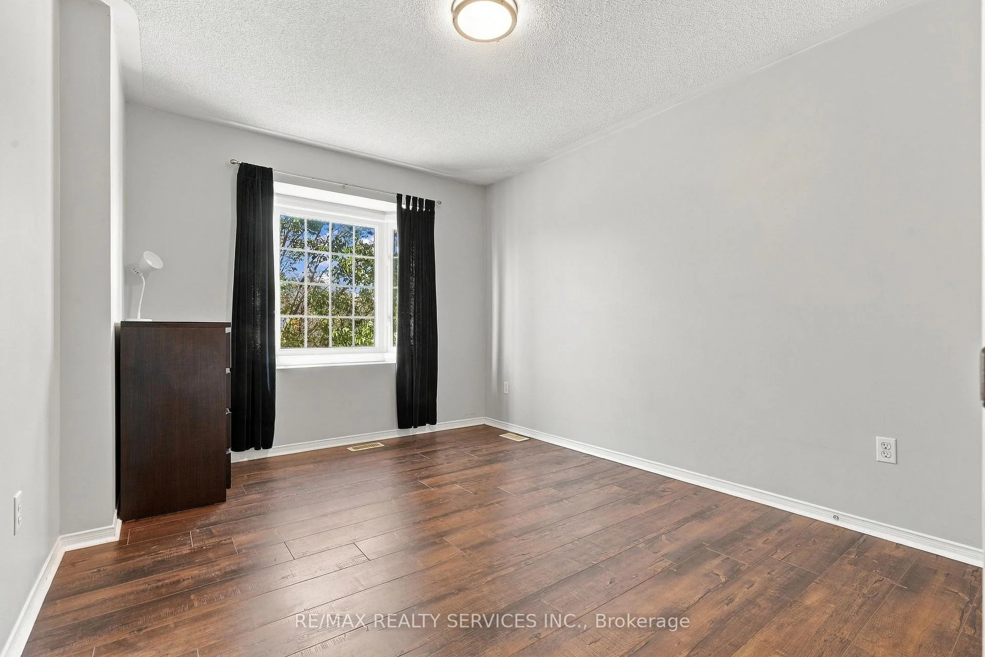 Photo 28 of 14 Dunure Crescent, Brampton, Fletcher's Meadow — HOMEH