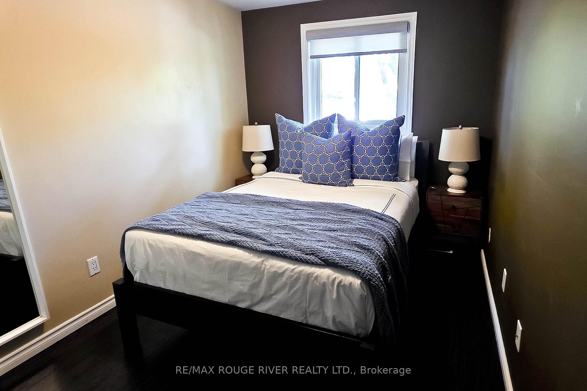 Photo 13 of 68 Upton Crescent, Guelph, Grange Road — HOMEH