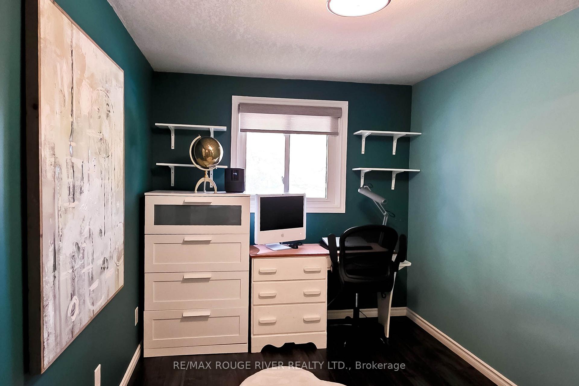 Photo 15 of 68 Upton Crescent, Guelph, Grange Road — HOMEH