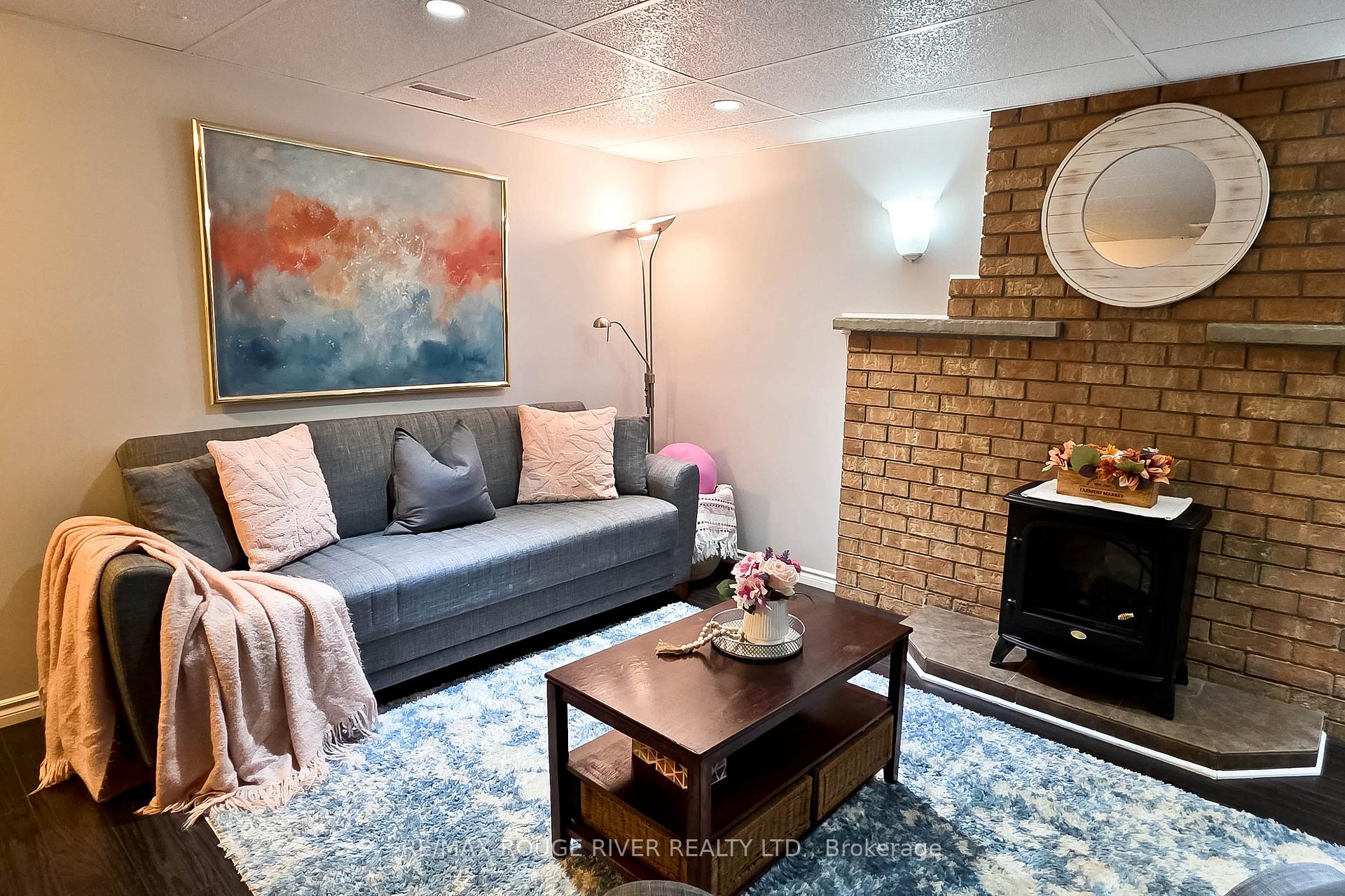 Photo 19 of 68 Upton Crescent, Guelph, Grange Road — HOMEH