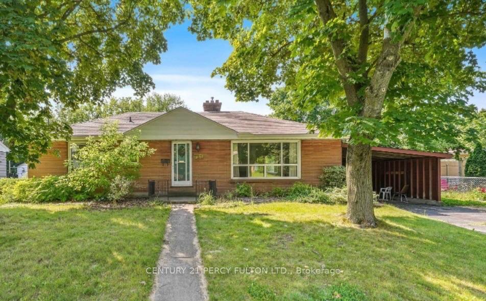 Photo of 711 Victoria Street