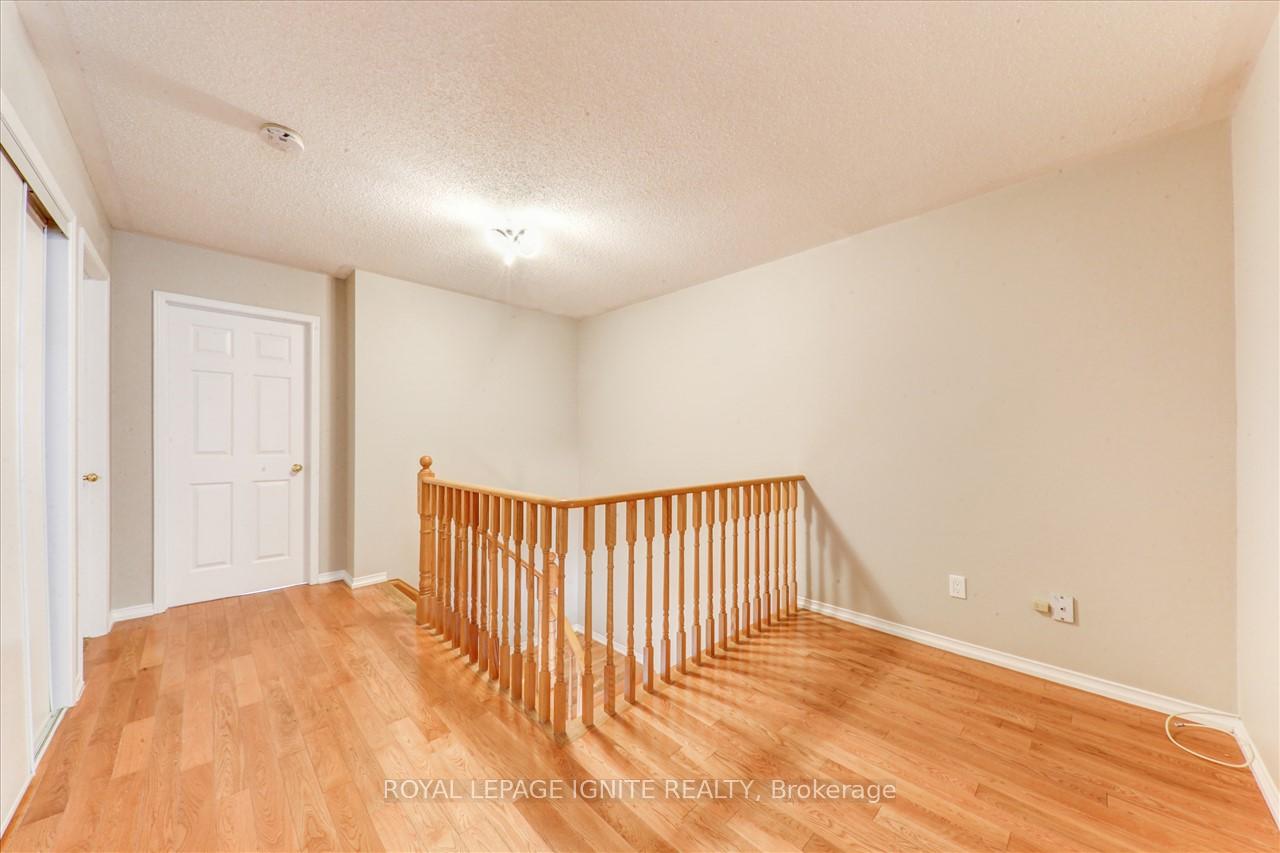 Photo 18 of 32 Tansley Crescent, Ajax, Northeast Ajax — HOMEH