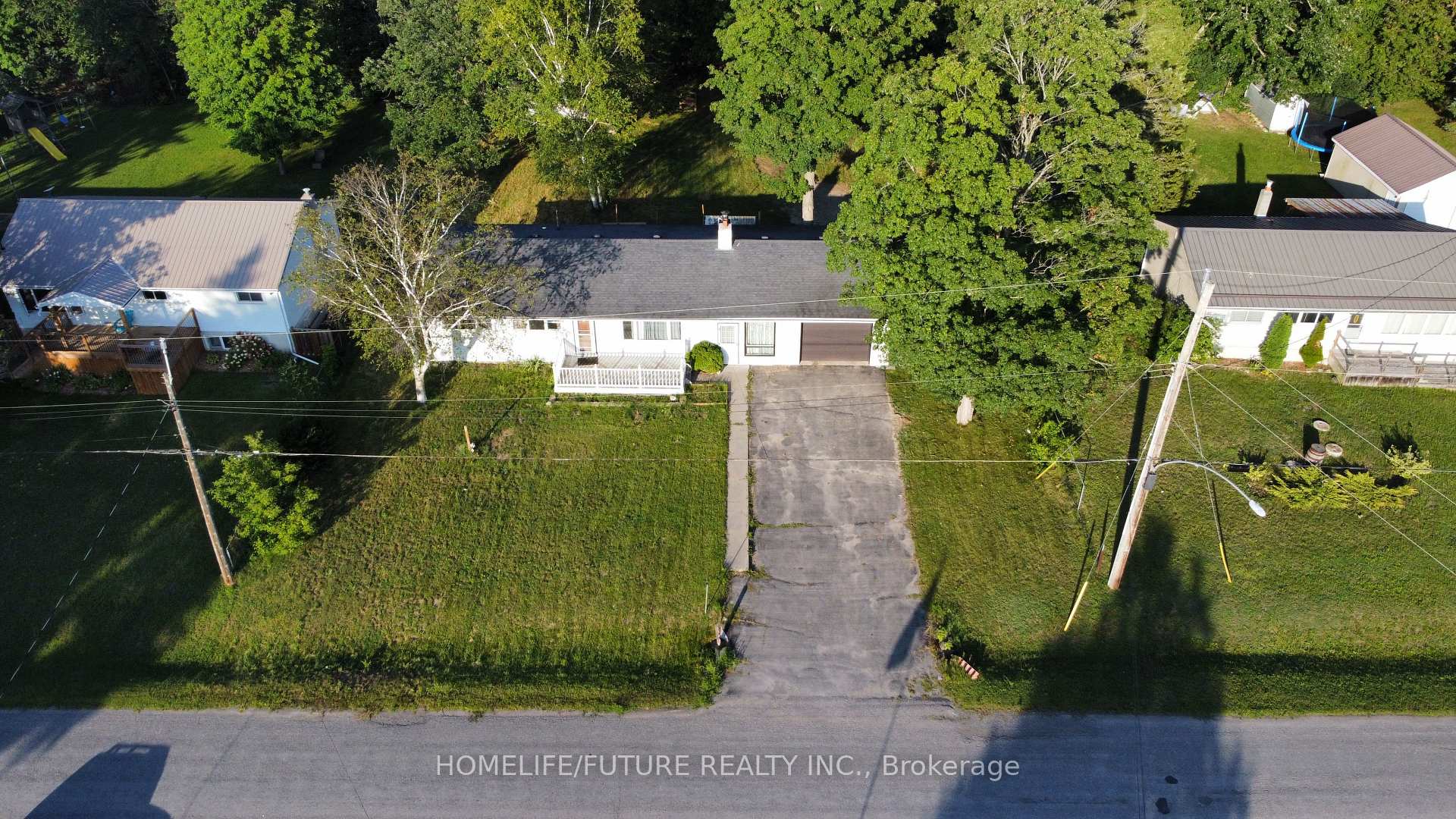 Photo 2 of 85 Peterson Street, Quinte West, Sidney Ward — HOMEH
