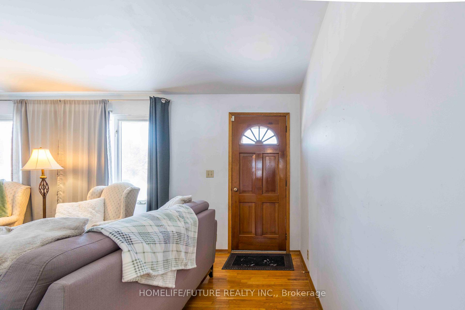 Photo 6 of 85 Peterson Street, Quinte West, Sidney Ward — HOMEH