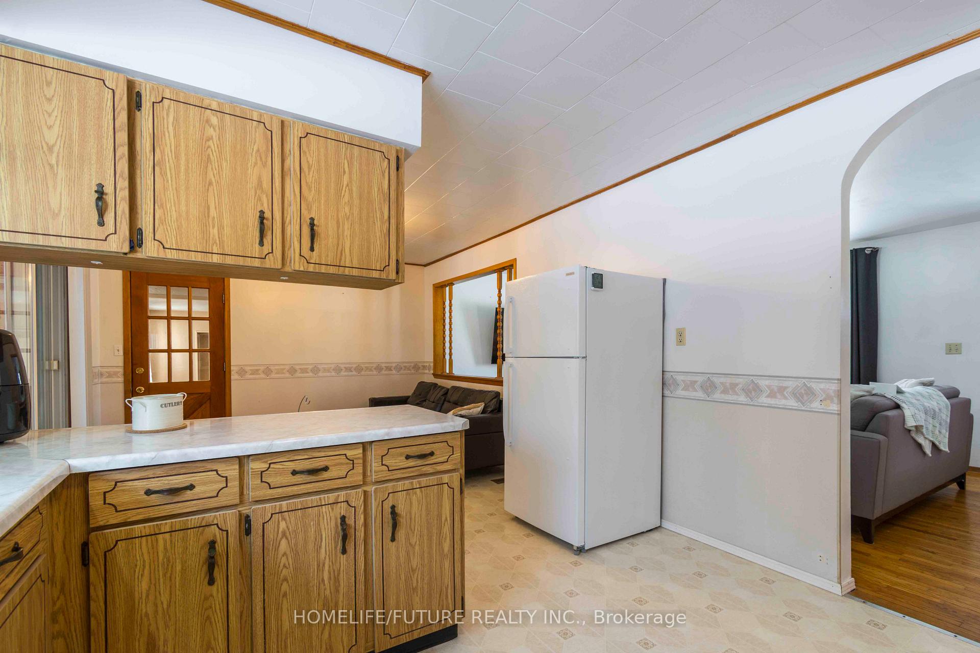 Photo 8 of 85 Peterson Street, Quinte West, Sidney Ward — HOMEH