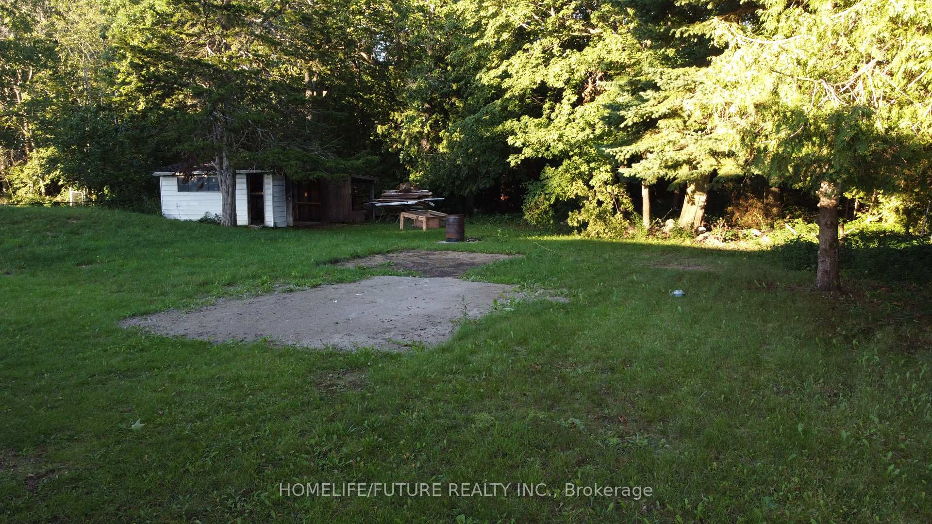 Photo 18 of 85 Peterson Street, Quinte West, Sidney Ward — HOMEH